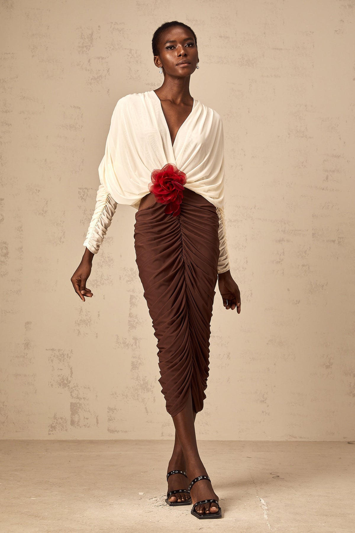 Léontine color-blocked flower-brooch ruched midi dress (Final Sale-US Only)