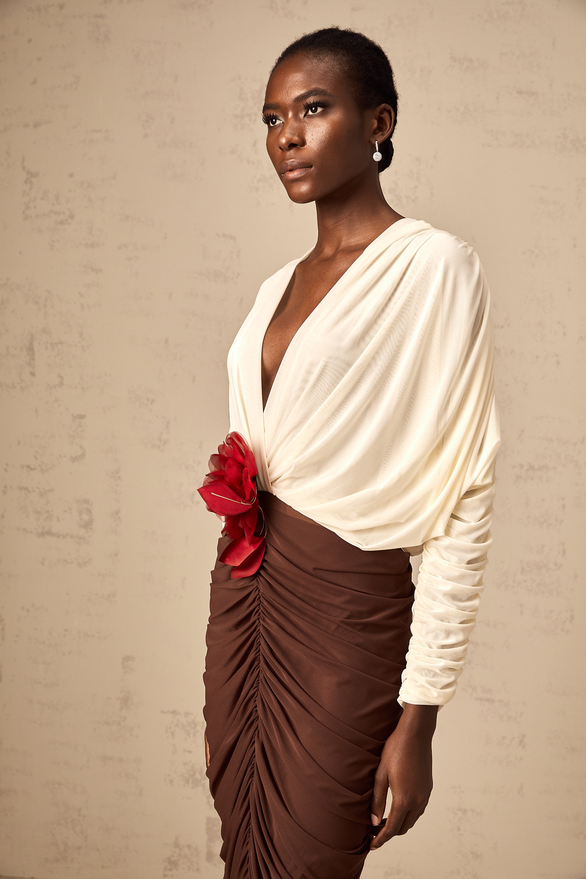 Léontine color-blocked flower-brooch ruched midi dress (Final Sale)