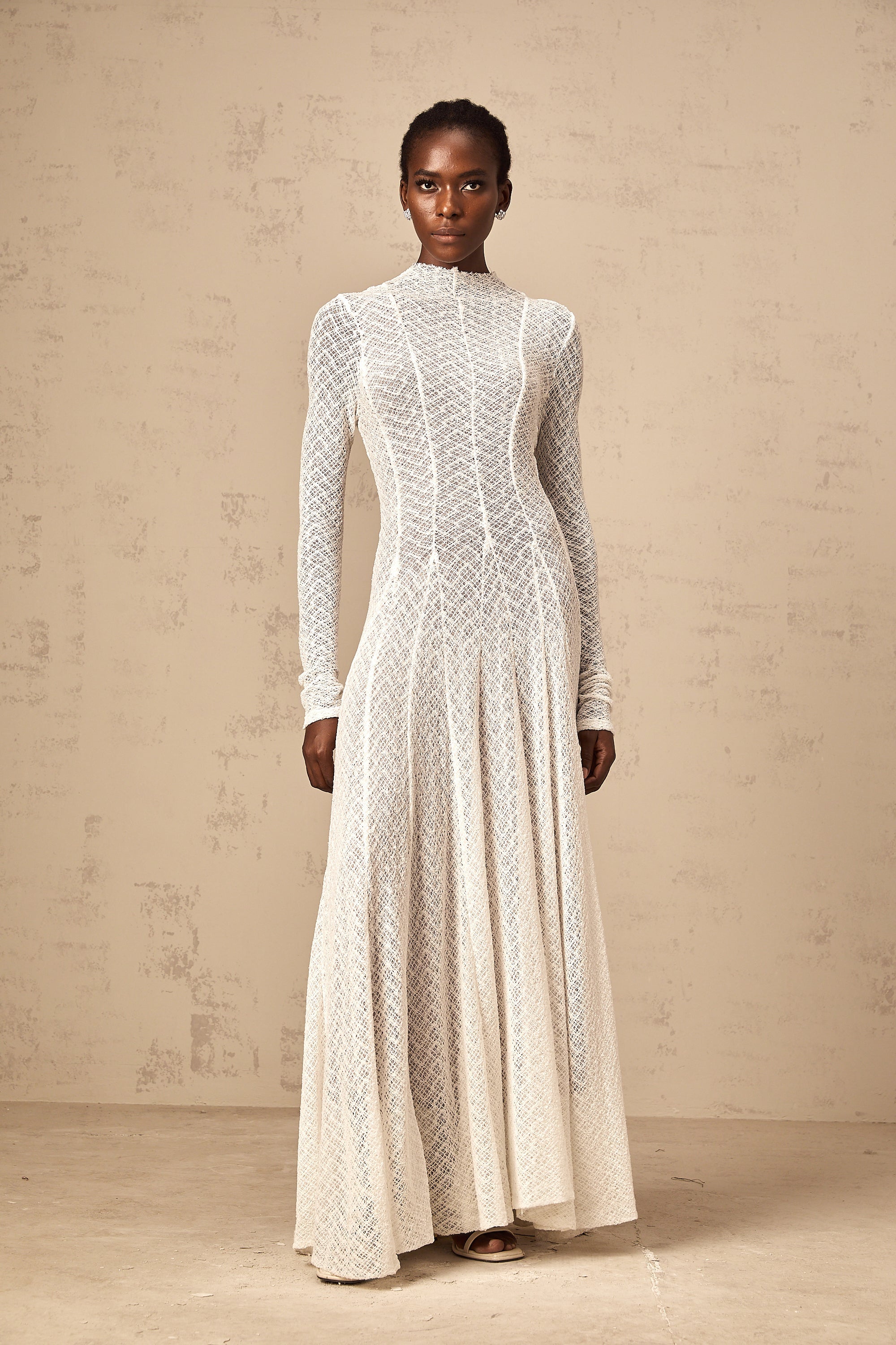 Athena wavy-pattern lace maxi dress in White (Final Sale-US Only)