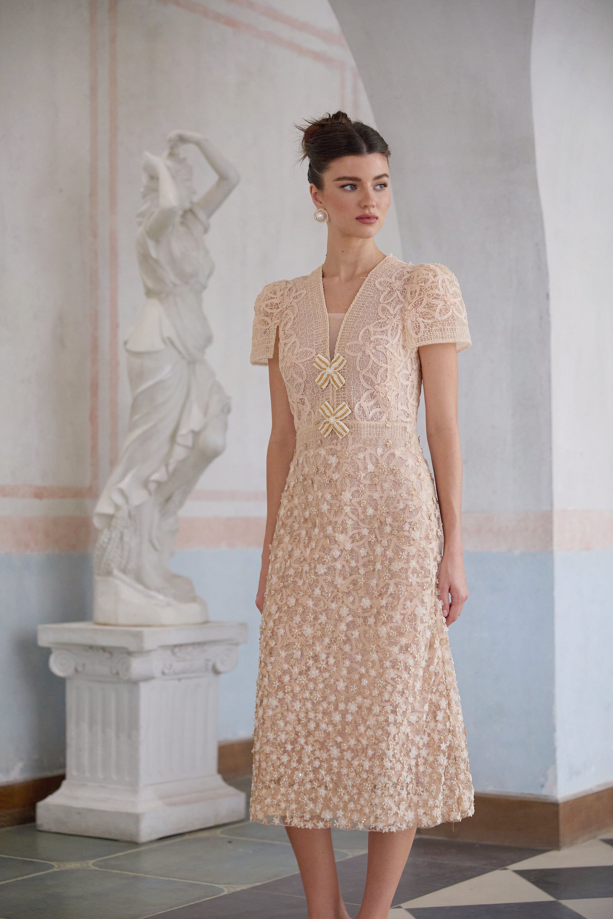 Bérengère neutrals faux-flower crochet midi dress