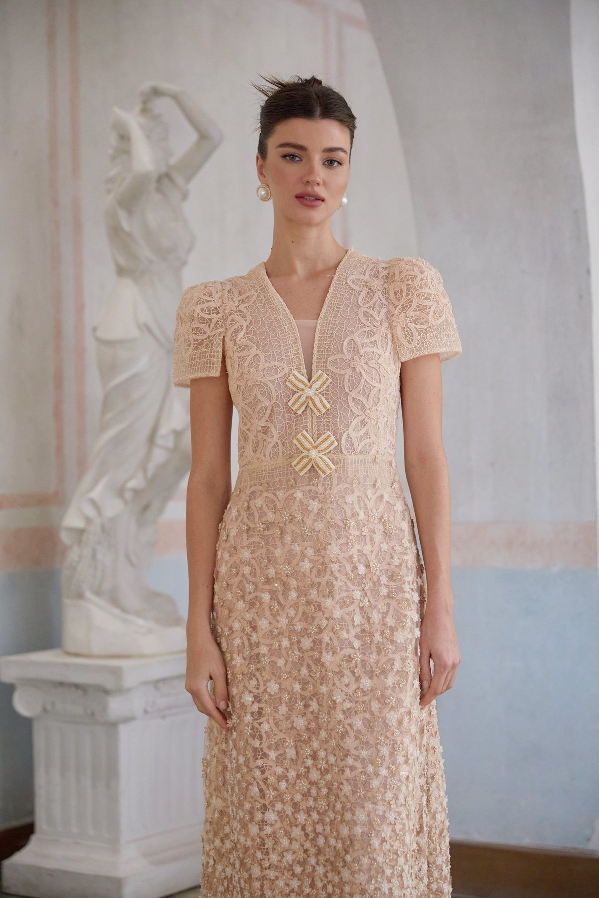 Bérengère neutrals faux-flower crochet midi dress