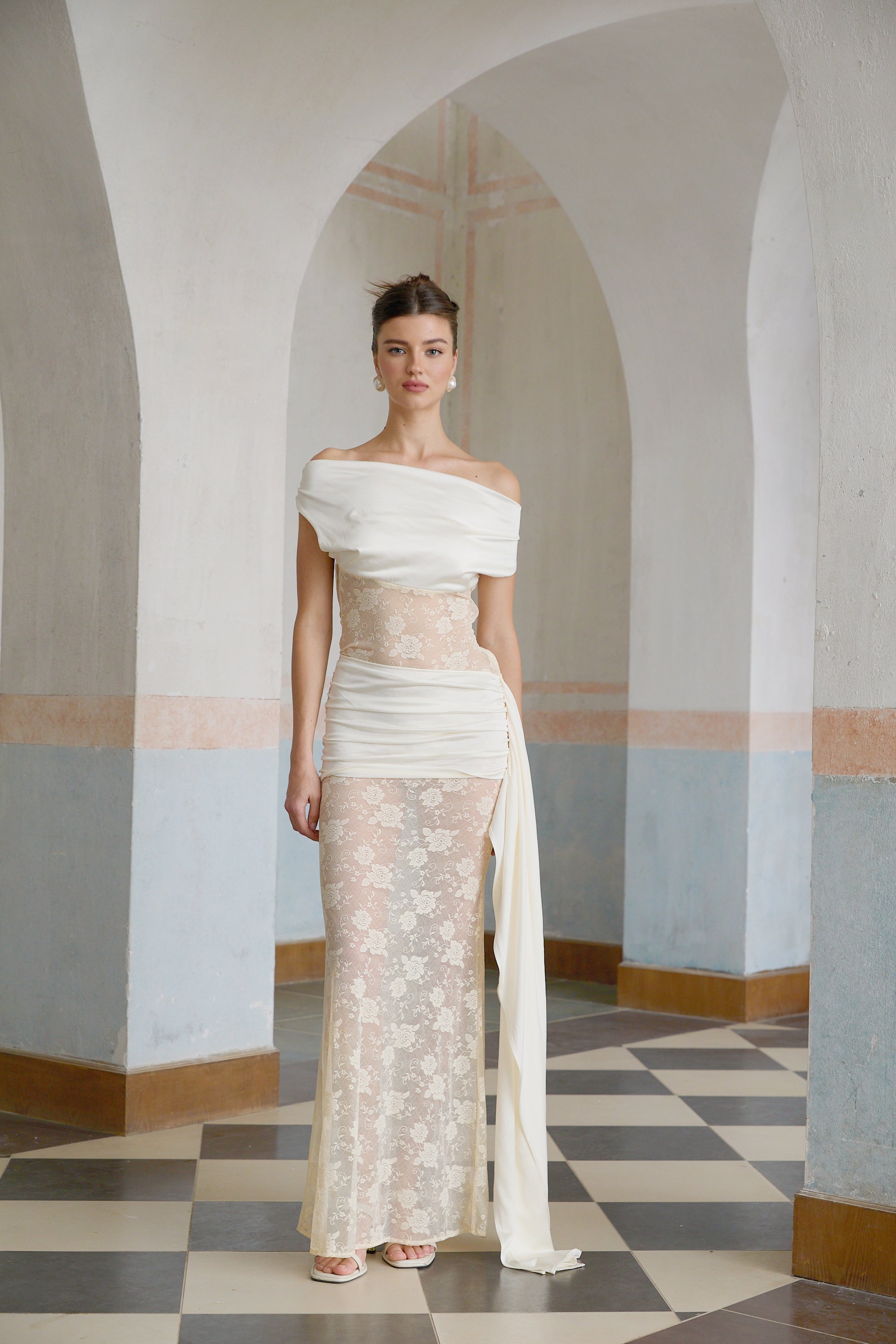 Lilou neutrals ribbon panelled floral-lace maxi dress