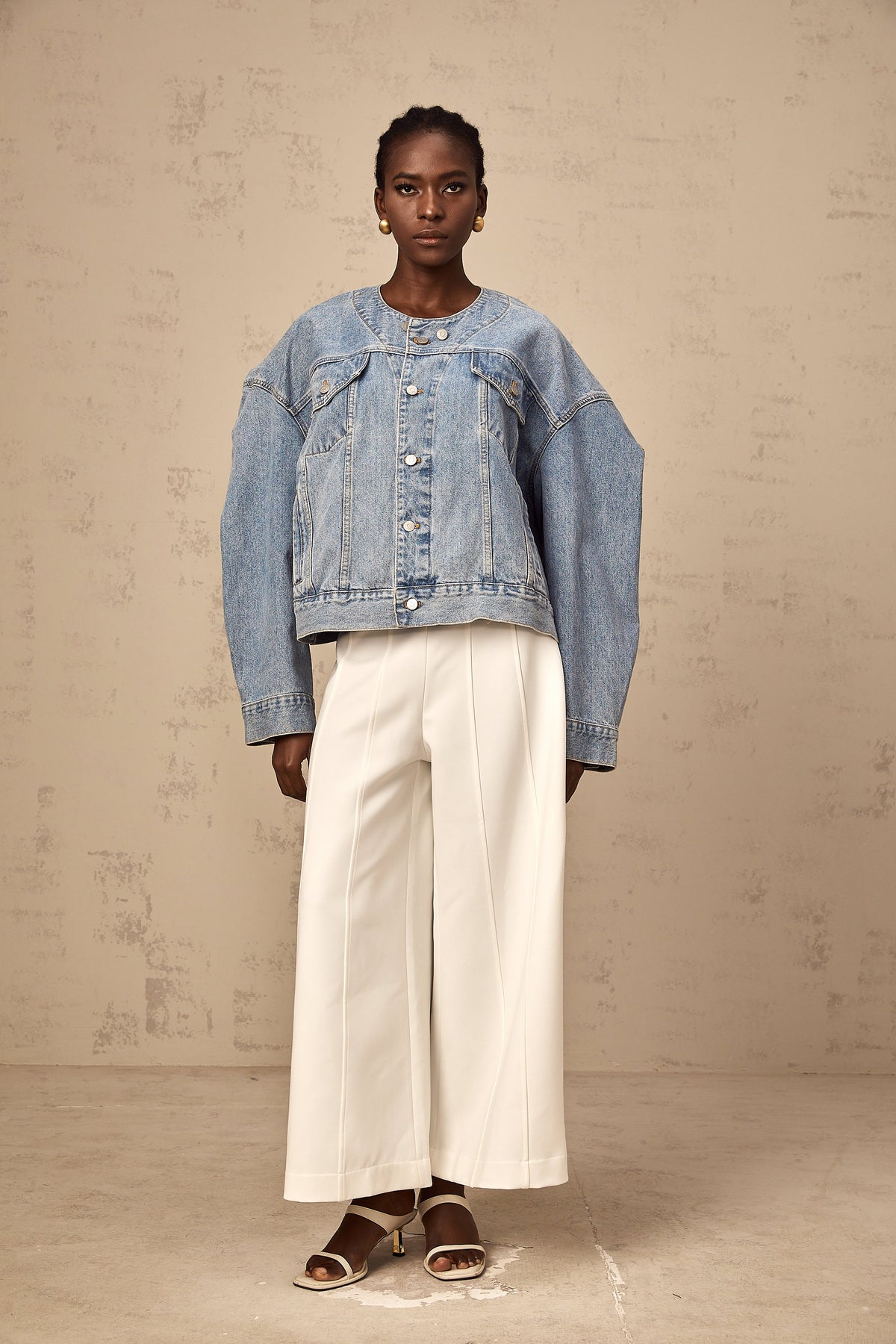 Isabelle blue collarless denim jacket