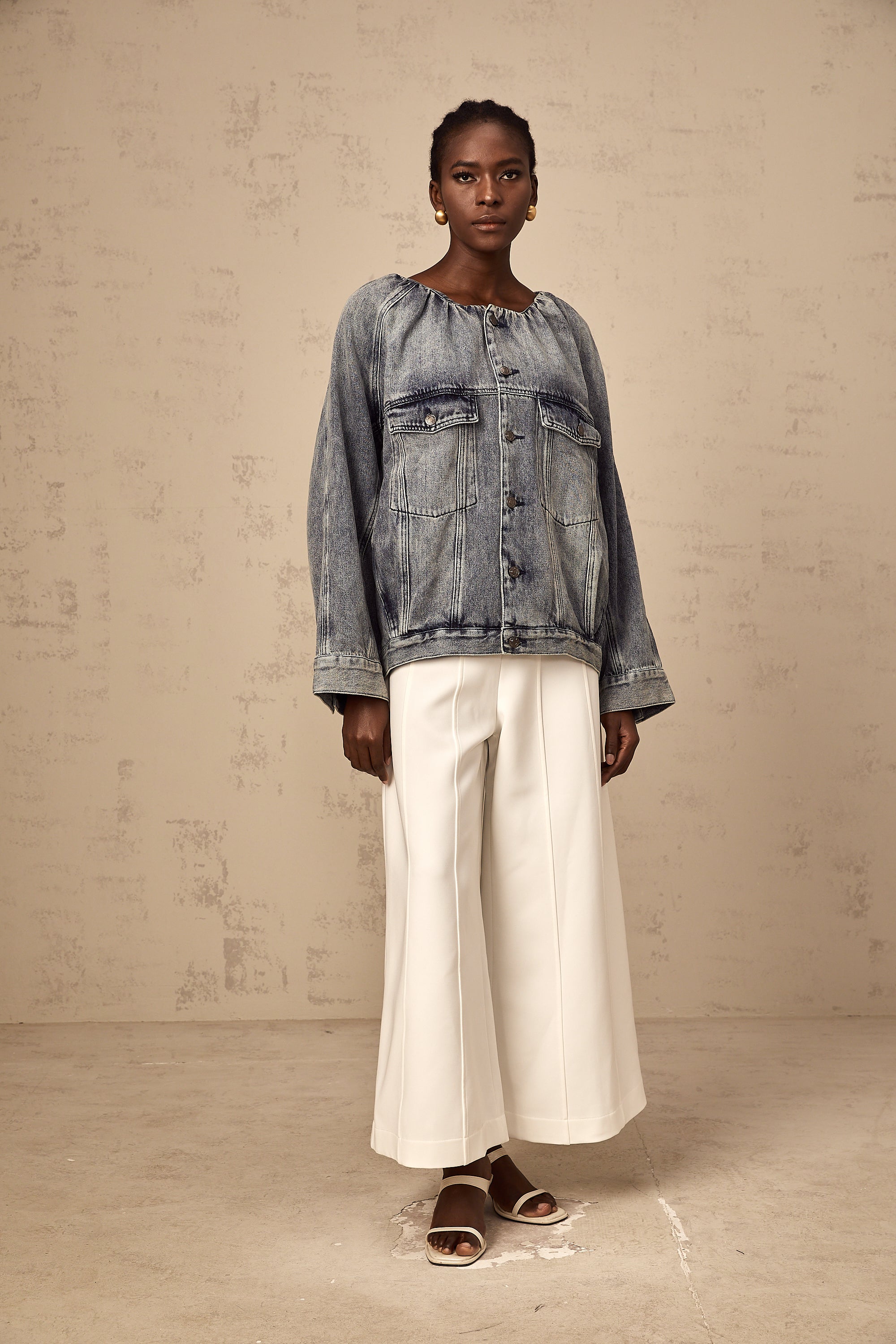 Joëlle blue collarless denim jacket