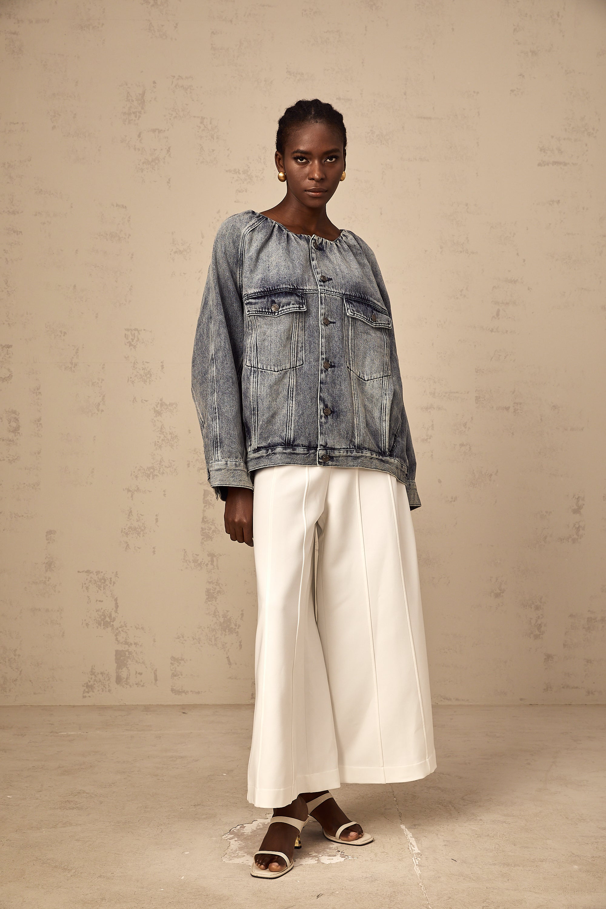 Joëlle blue collarless denim jacket