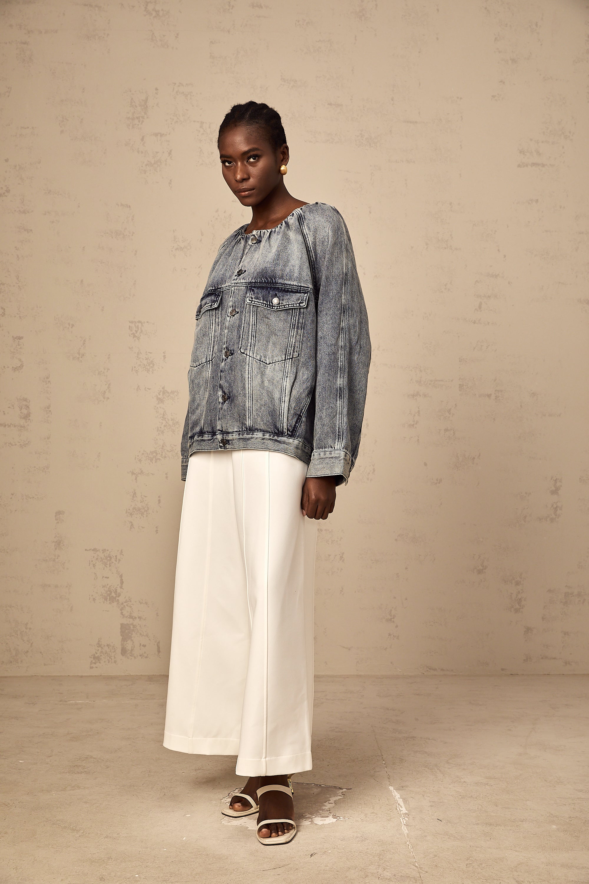 Joëlle blue collarless denim jacket