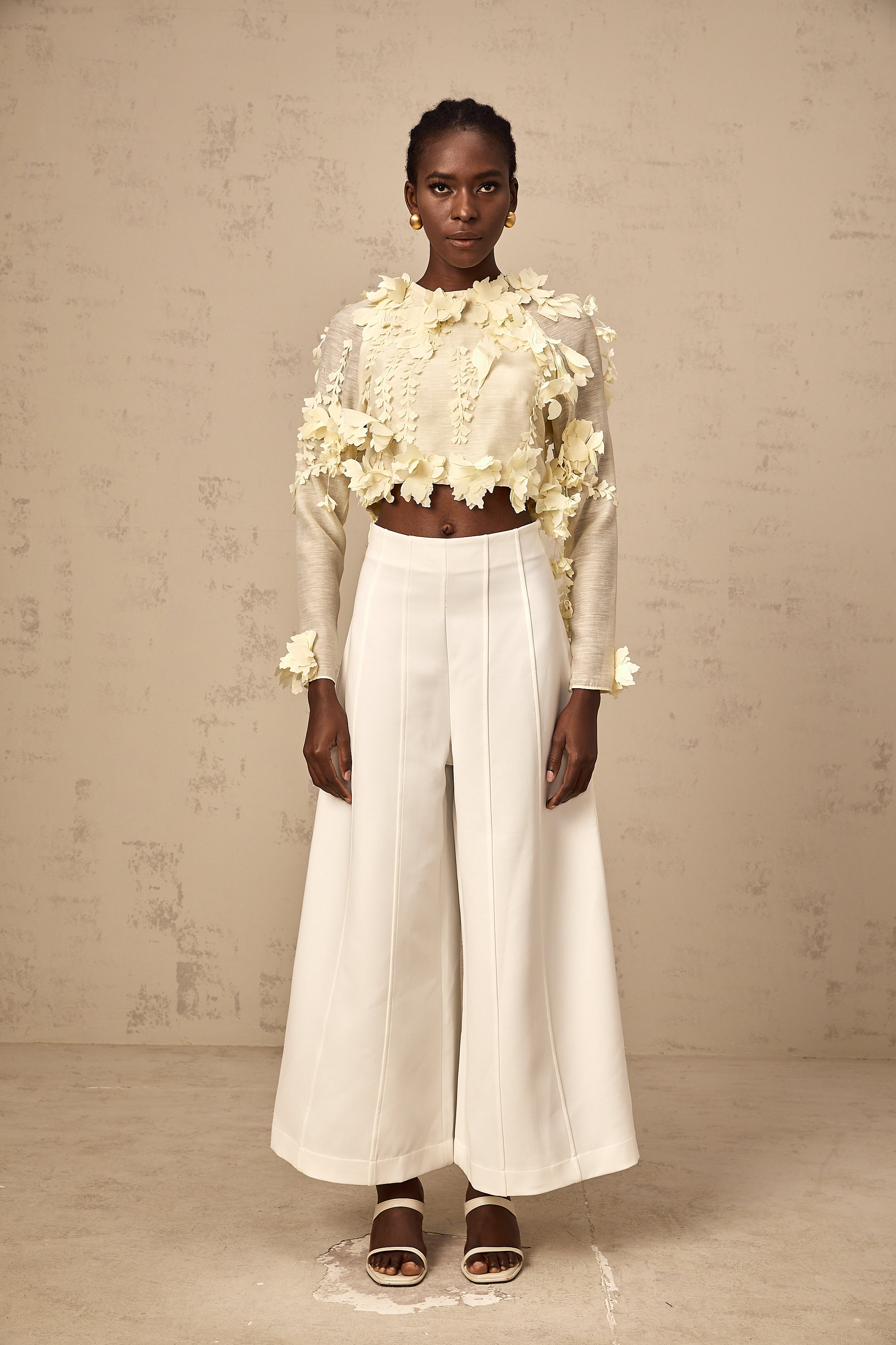 Rosalie light-yellow 3d-petal cropped blouse