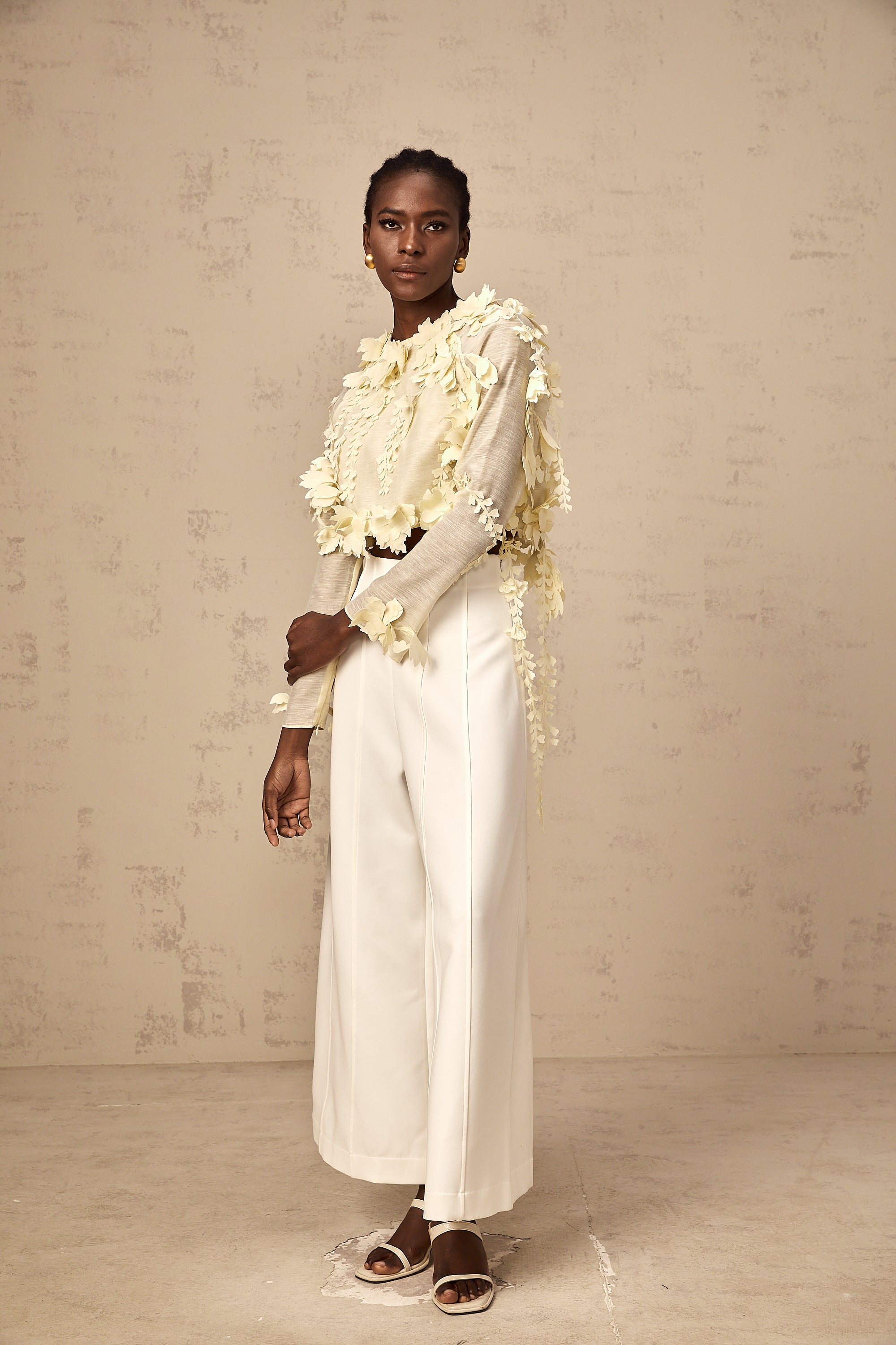 Rosalie light-yellow 3d-petal cropped blouse