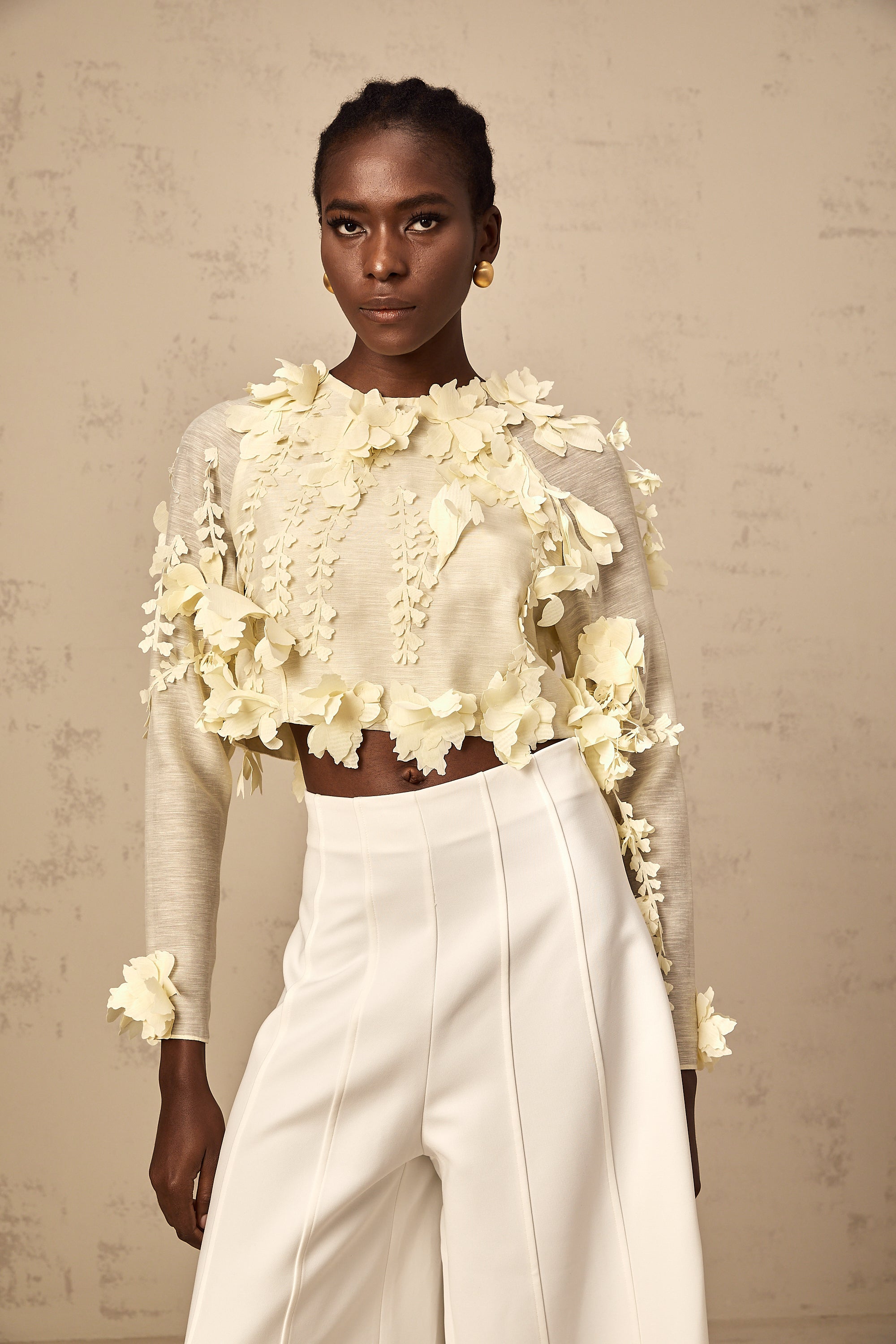 Rosalie light-yellow 3d-petal cropped blouse