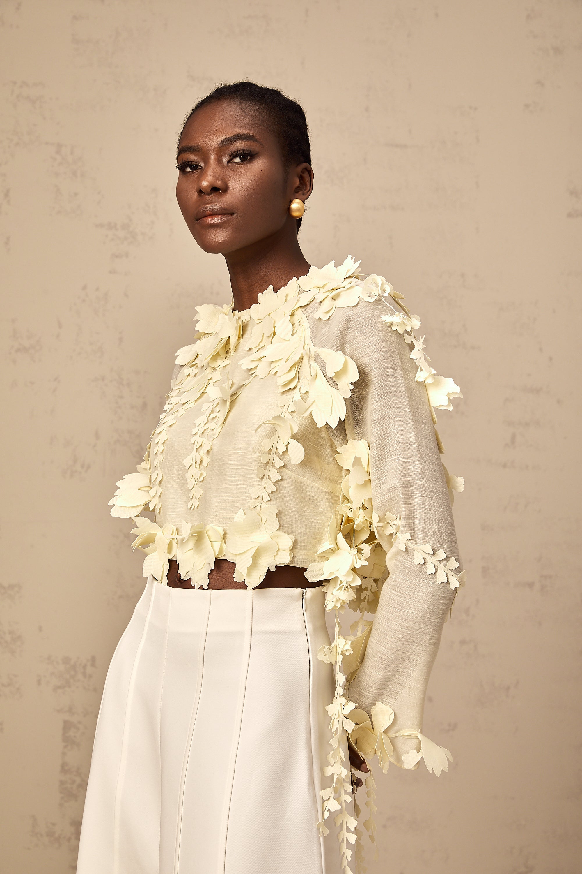 Rosalie light-yellow 3d-petal cropped blouse