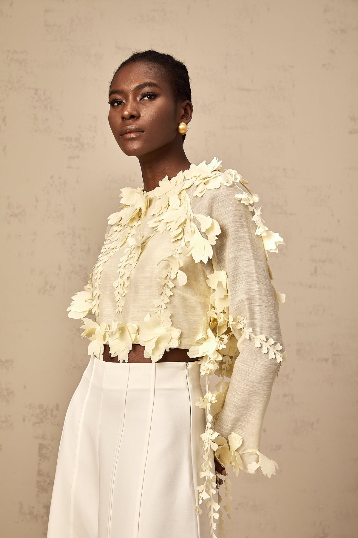 Rosalie light-yellow 3d-petal cropped blouse