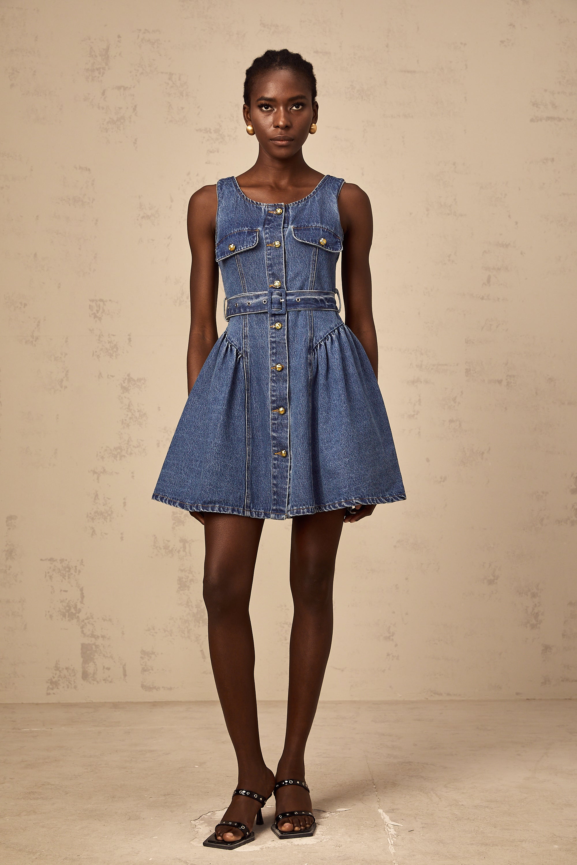 Vérane blue belted denim mini dress