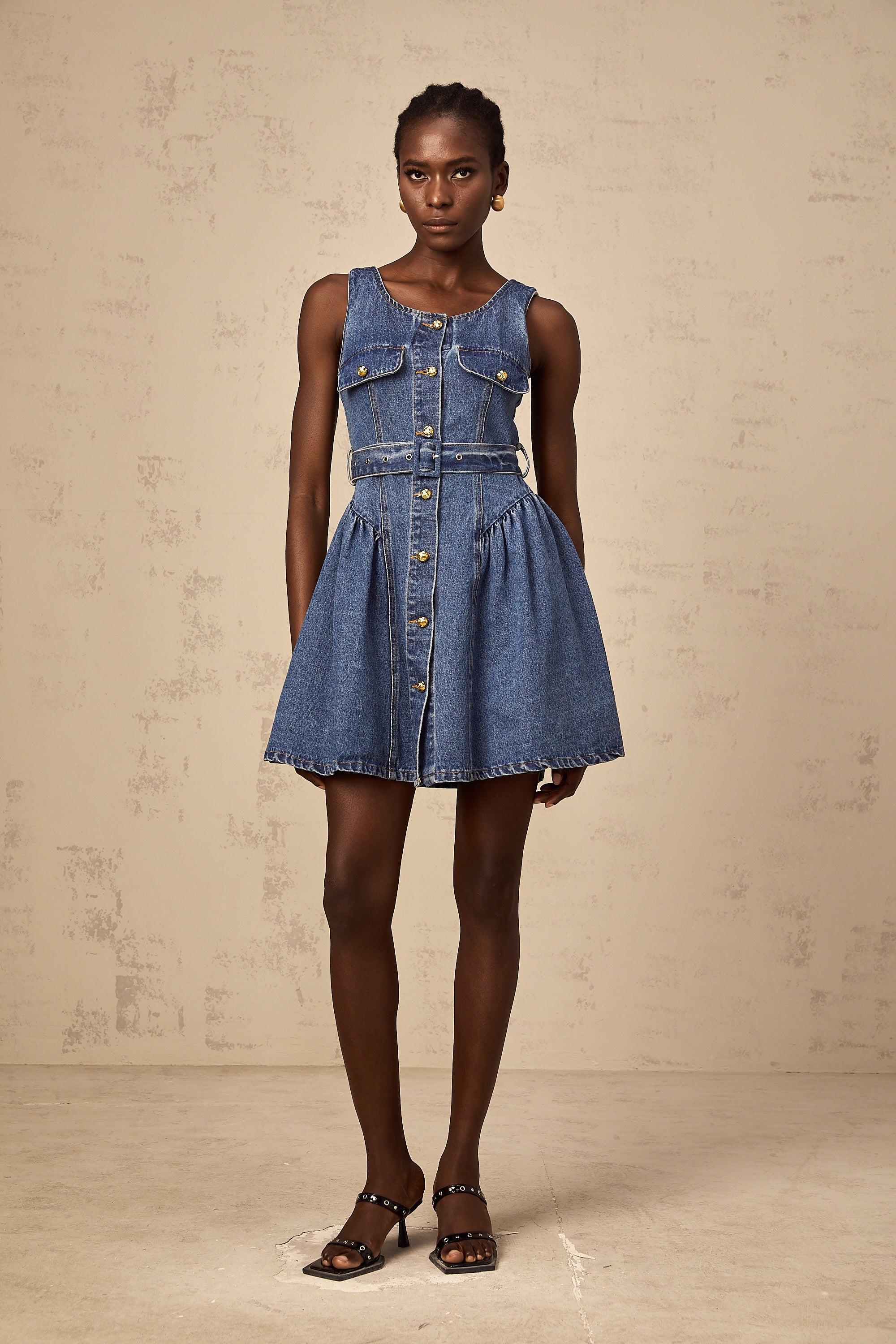 Vérane blue belted denim mini dress
