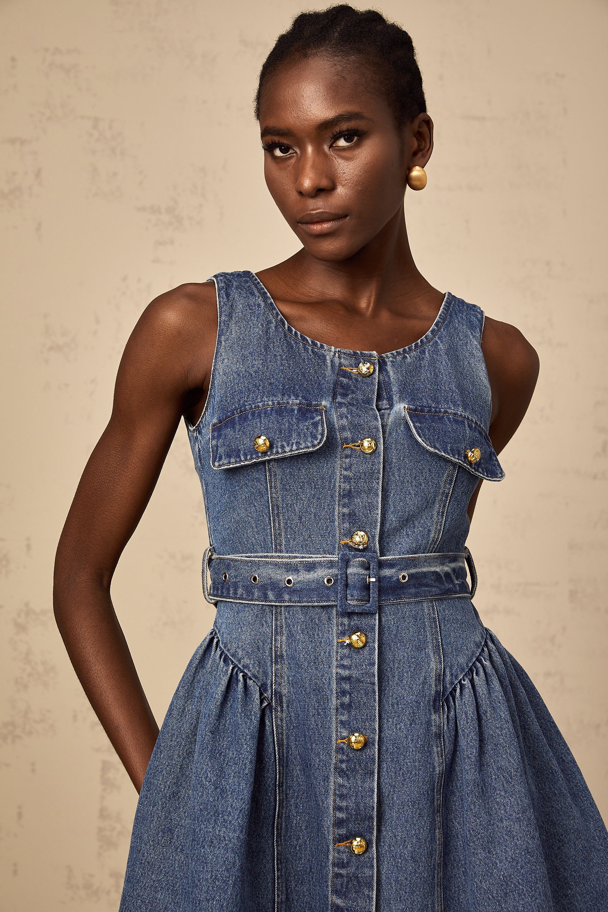 Vérane blue belted denim mini dress