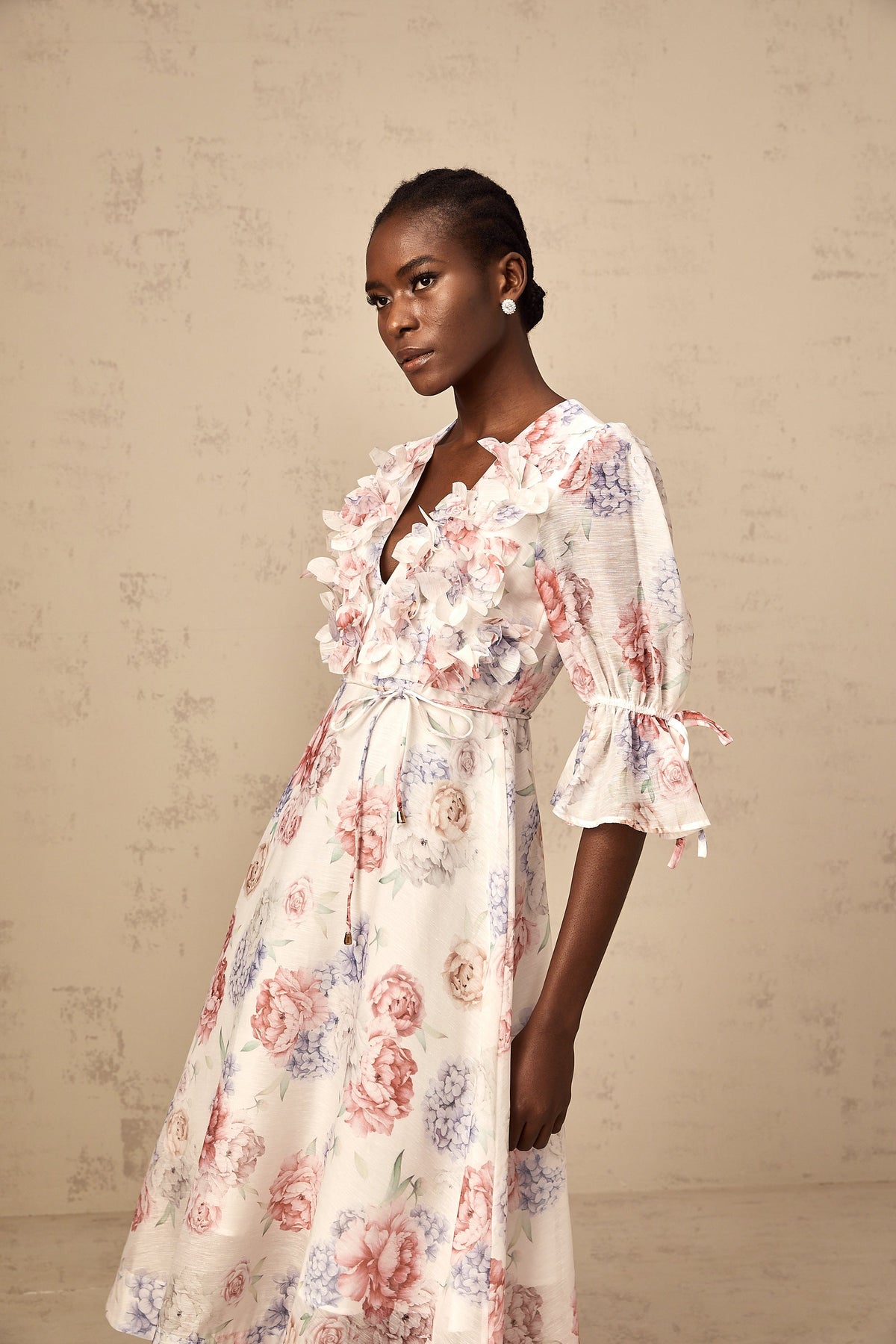 Téa 3d-petal floral-print midi dress