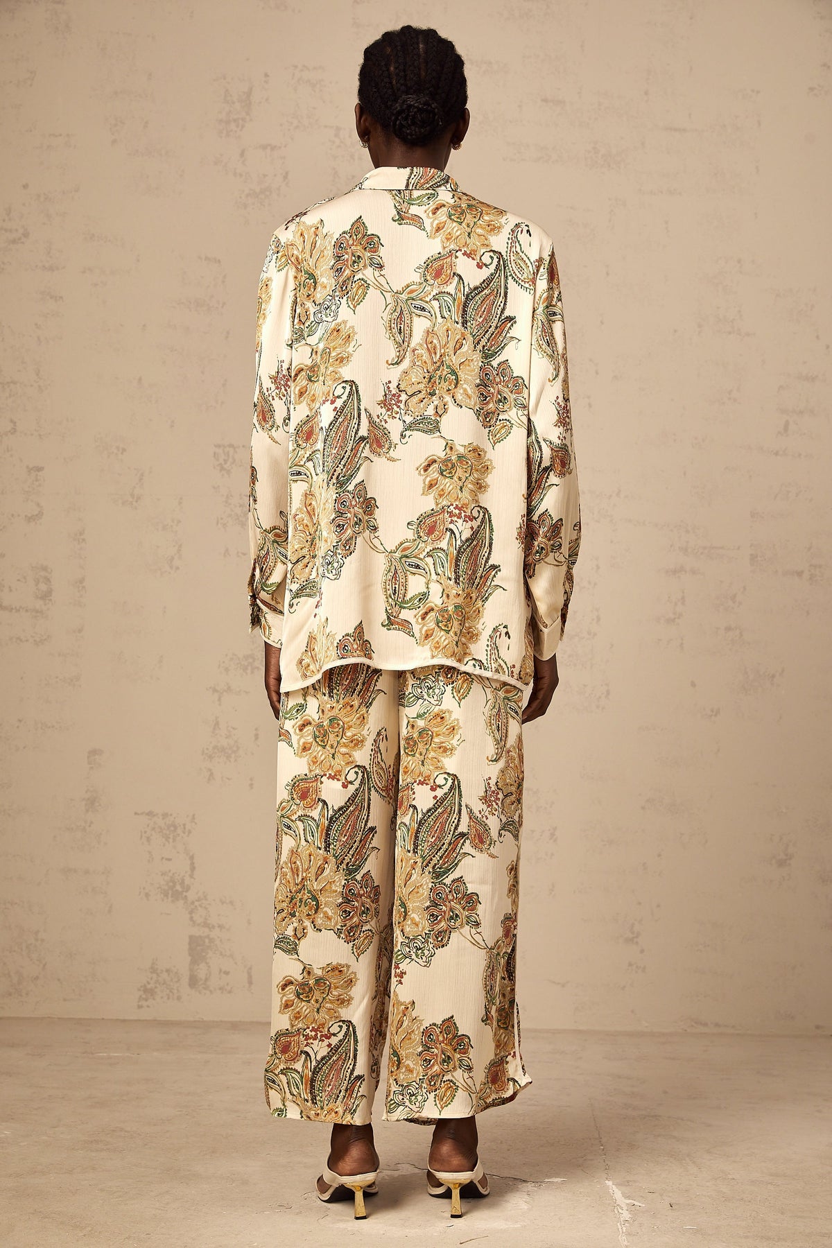 Agnès neutrals floral-print shirt & trousers matching set