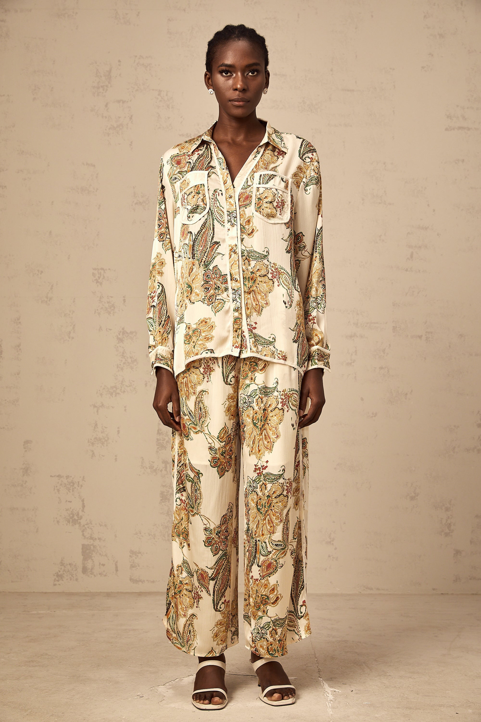 Agnès neutrals floral-print shirt & trousers matching set