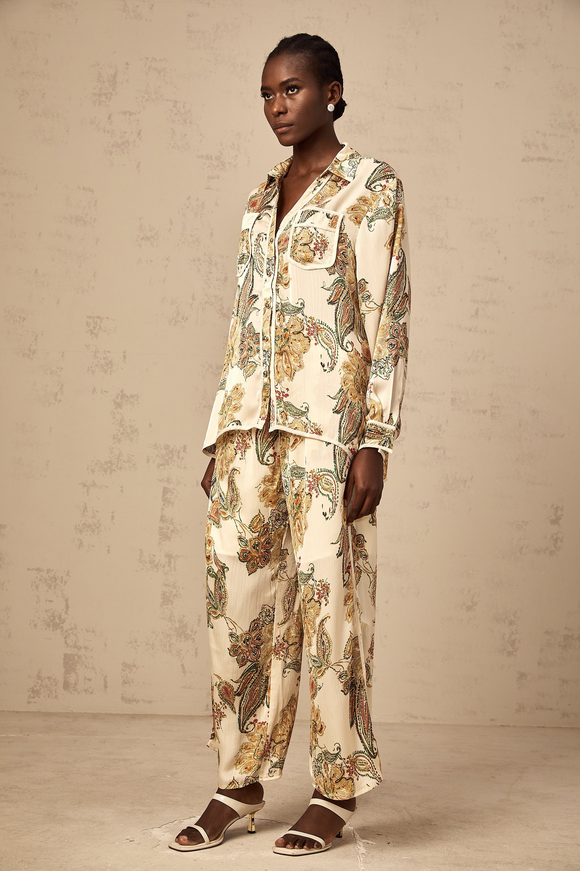 Agnès neutrals floral-print shirt & trousers matching set