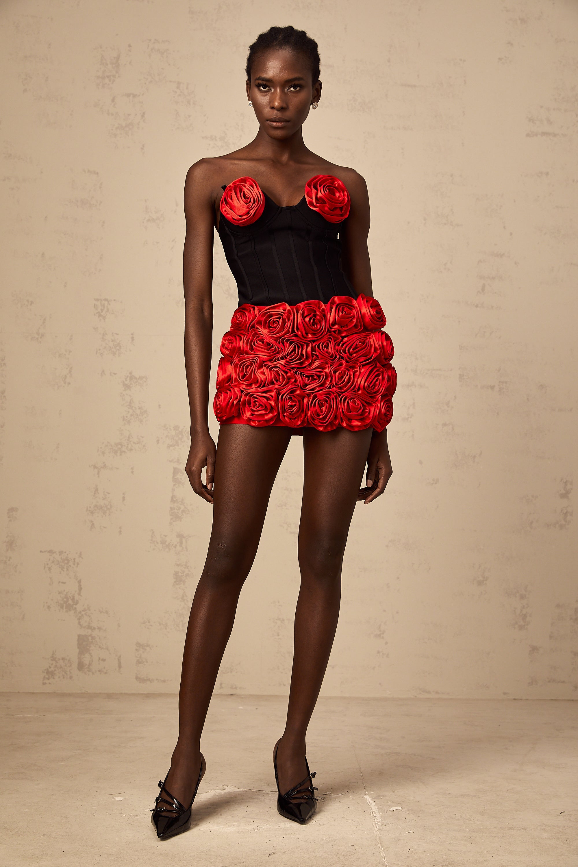 Héloïse red rose-appliqué top & skirt matching set