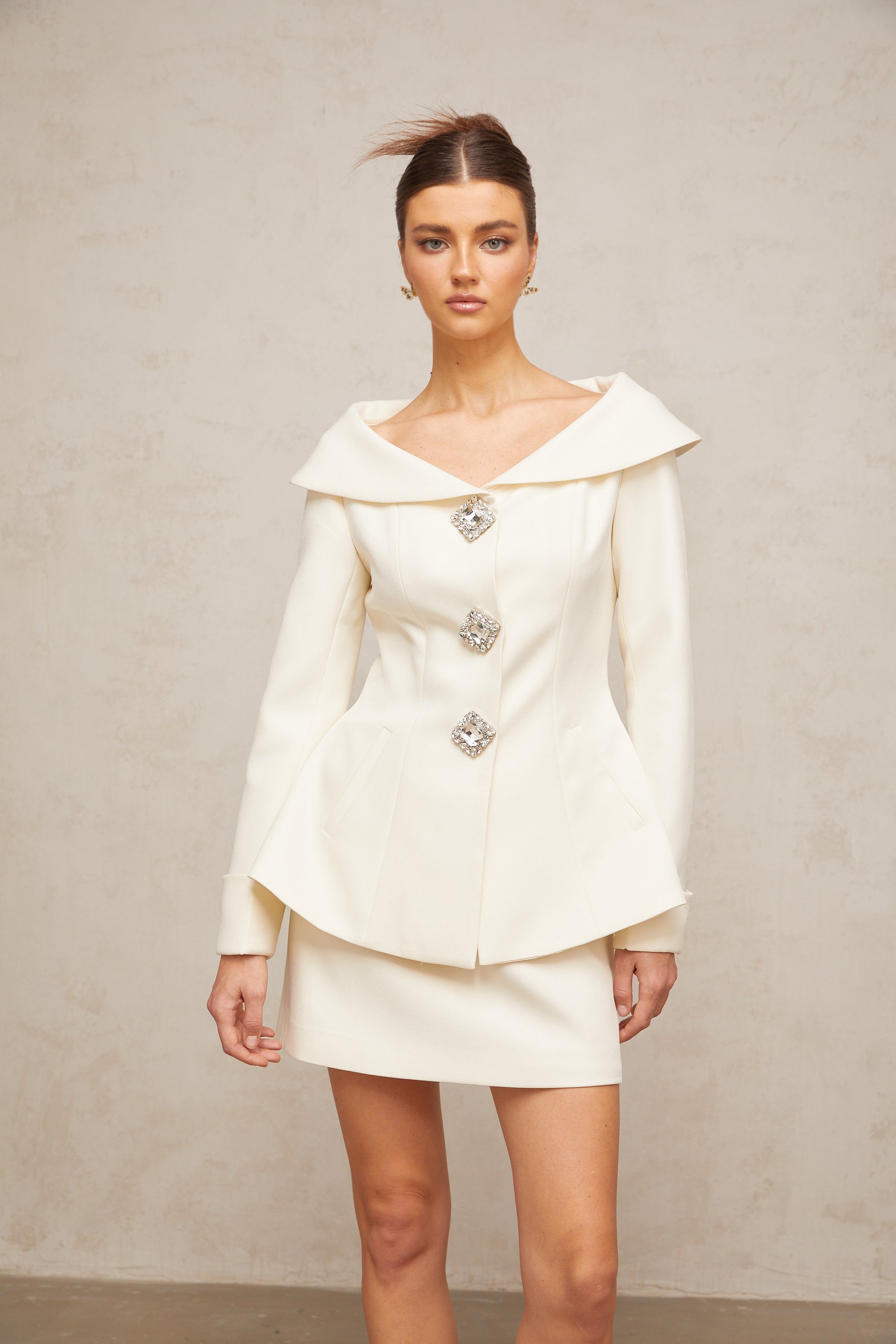 Eugénie white peplum jacket & skirt matching set