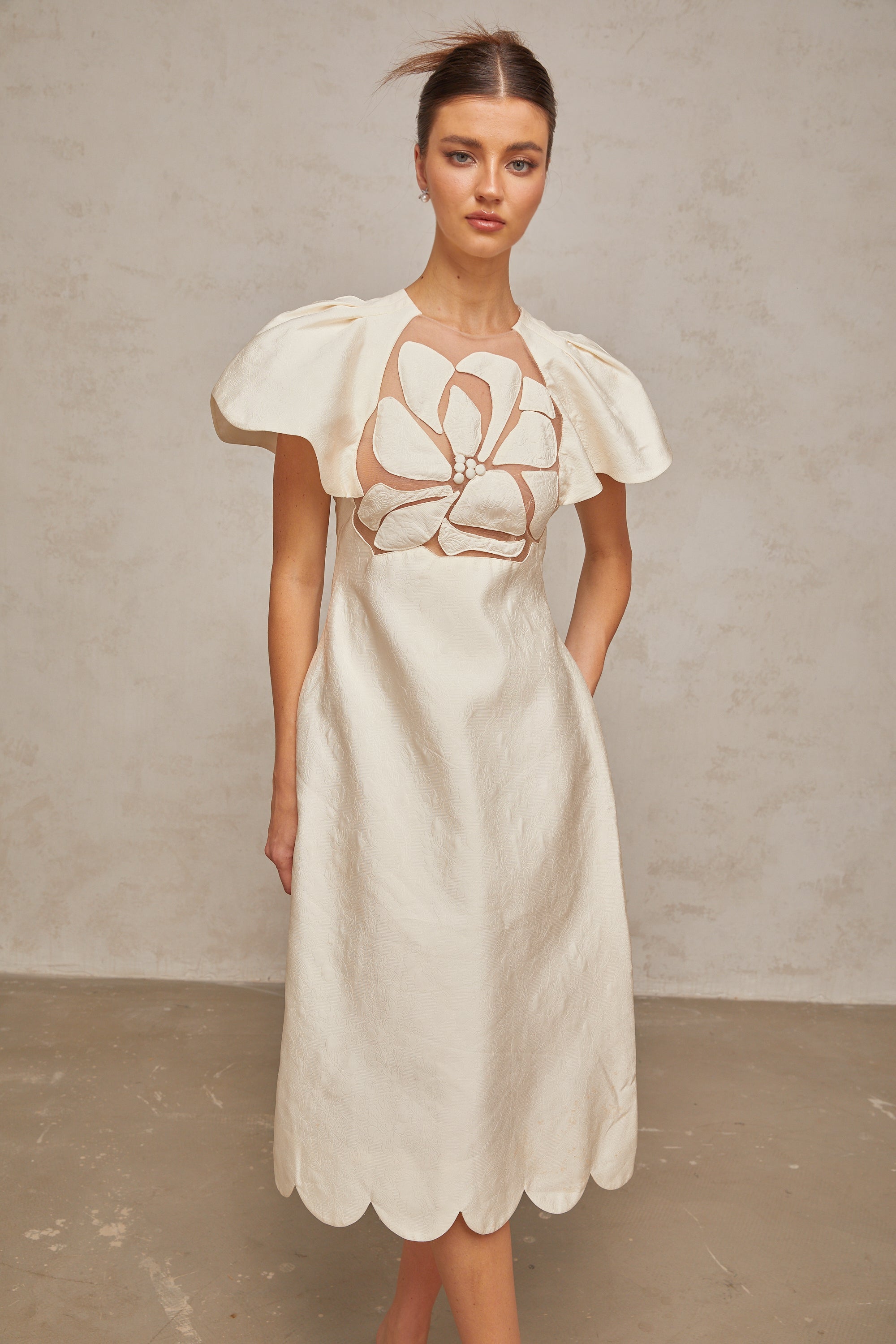 Ségolène white flower jacquard midi dress