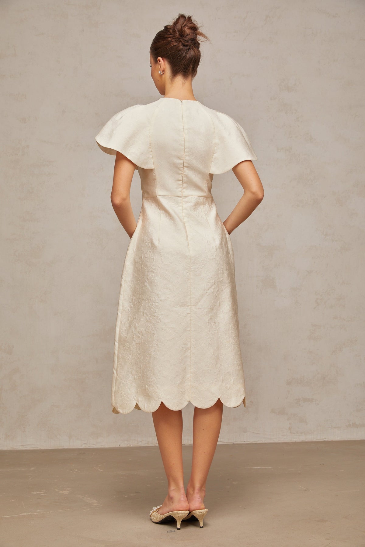 Ségolène white flower jacquard midi dress