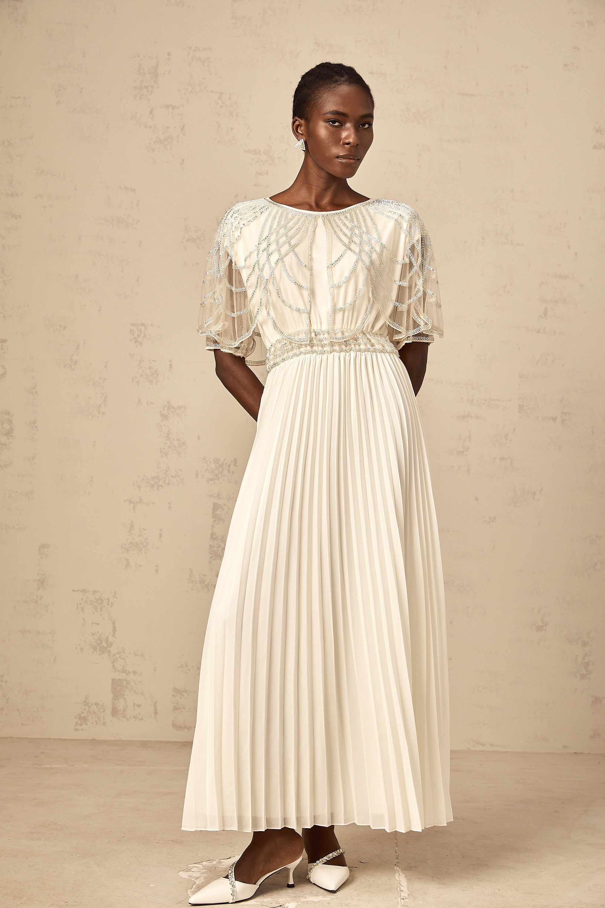 Xénia white crystal-embellished pleated maxi dress