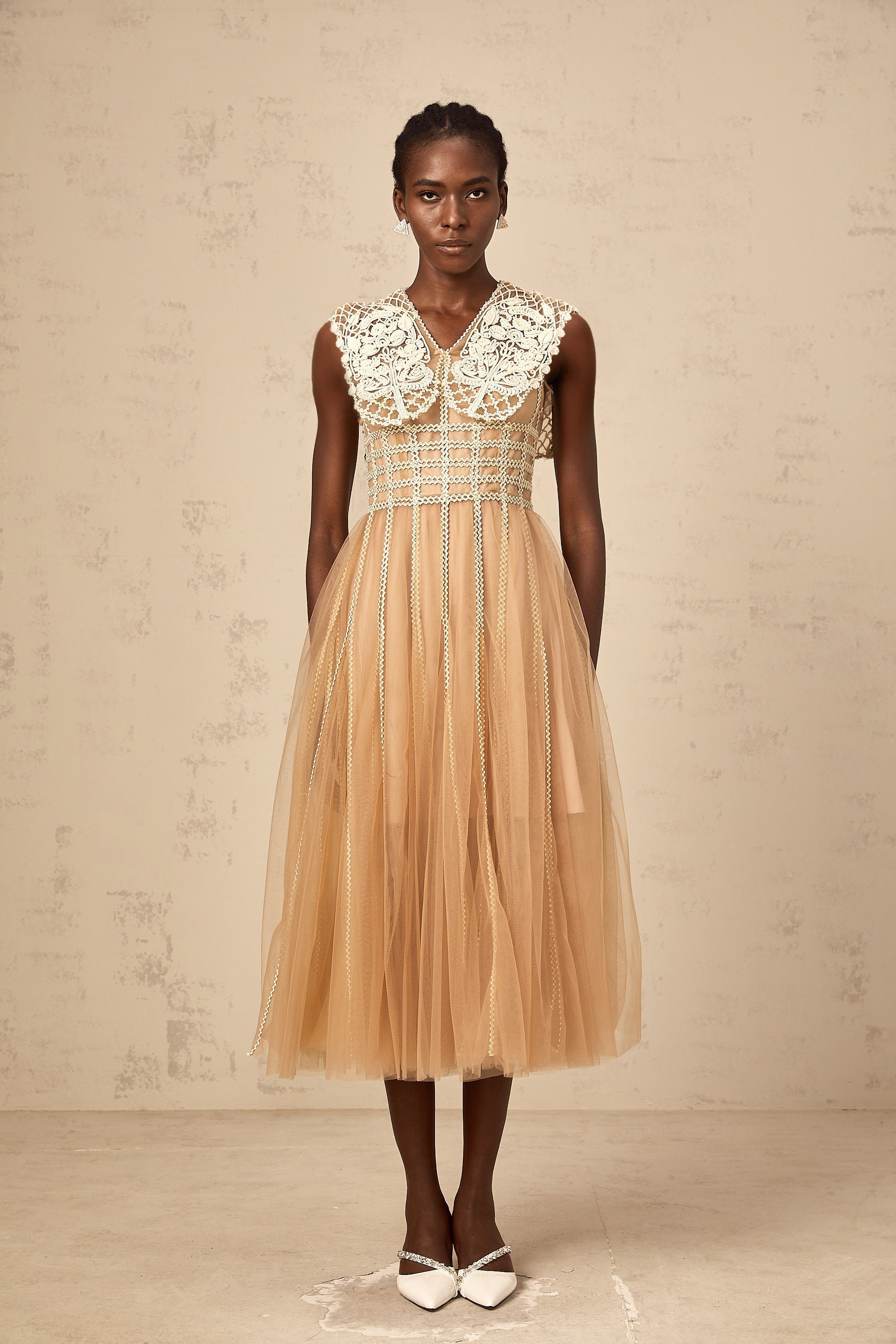 Léonor neutrals lace-panel tulle midi dress