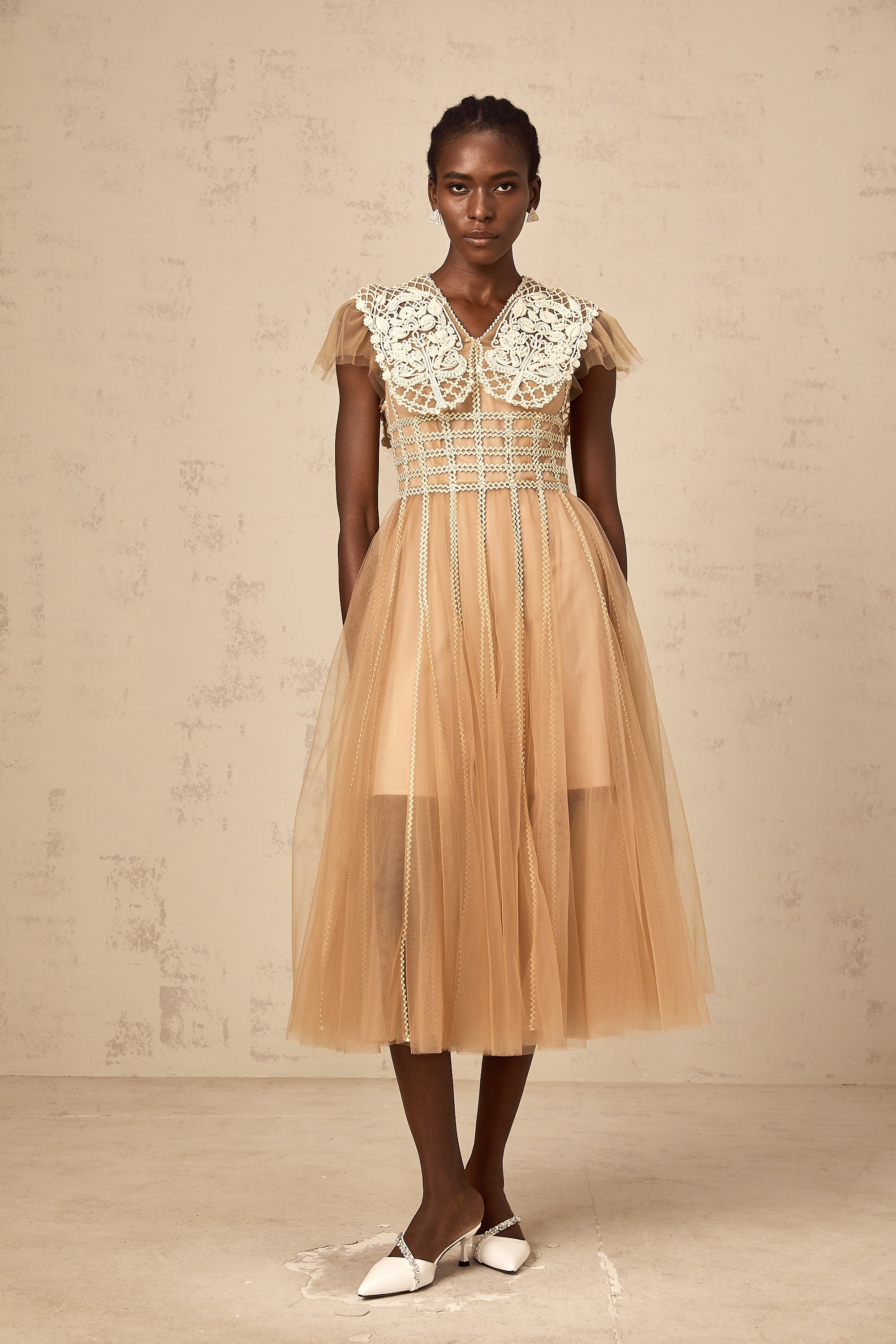 Léonor neutrals lace-panel tulle midi dress
