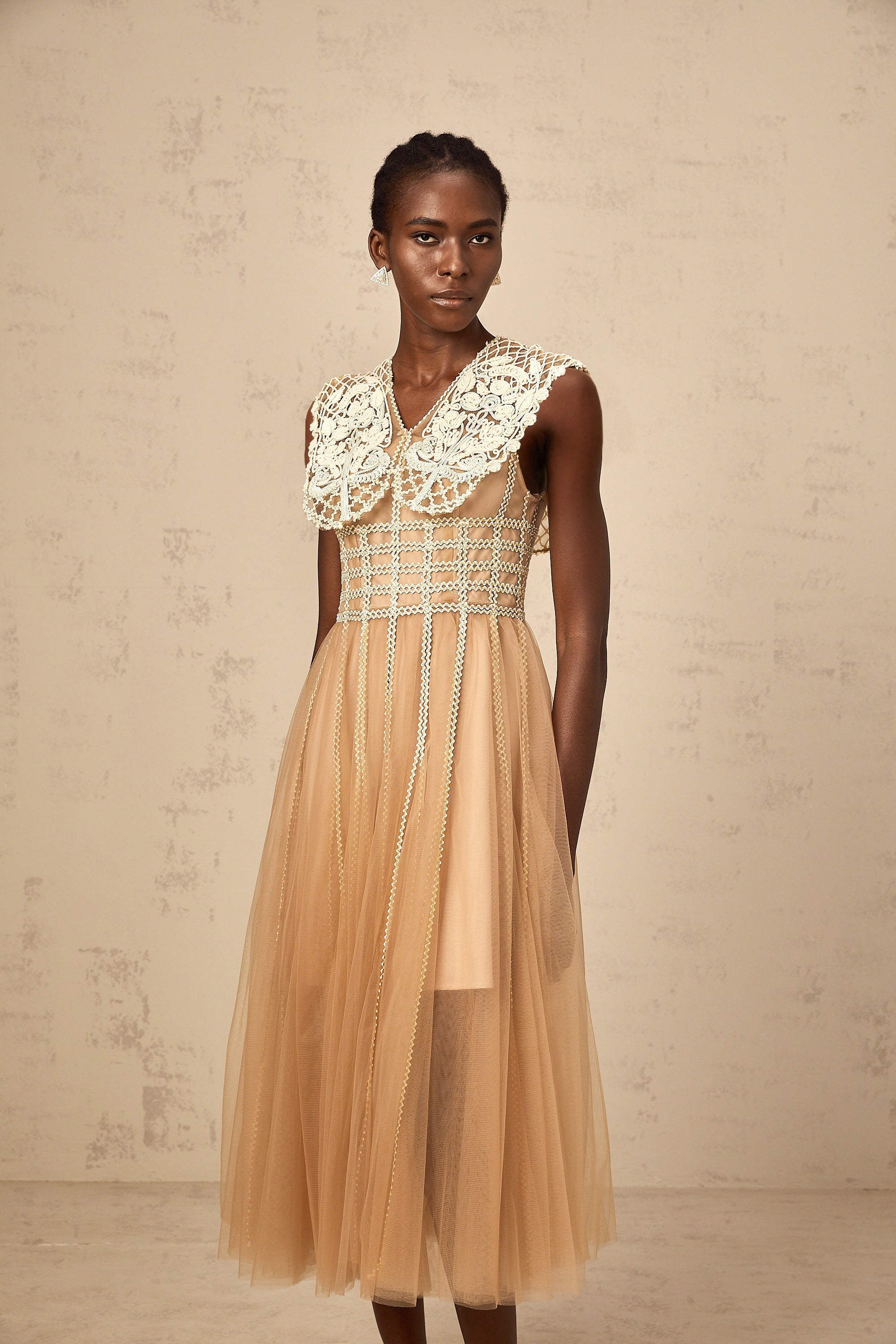 Léonor neutrals lace-panel tulle midi dress