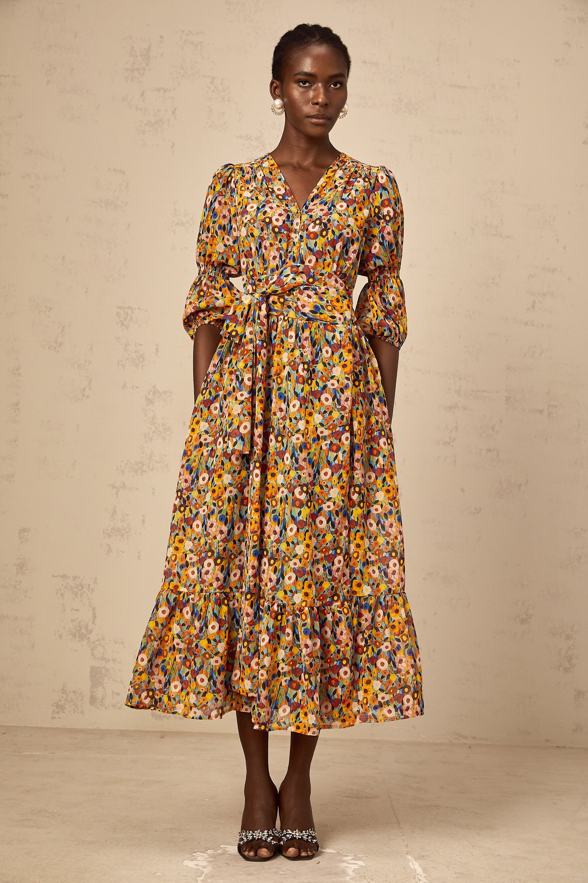 Éliane yellow V-neck floral-print midi dress