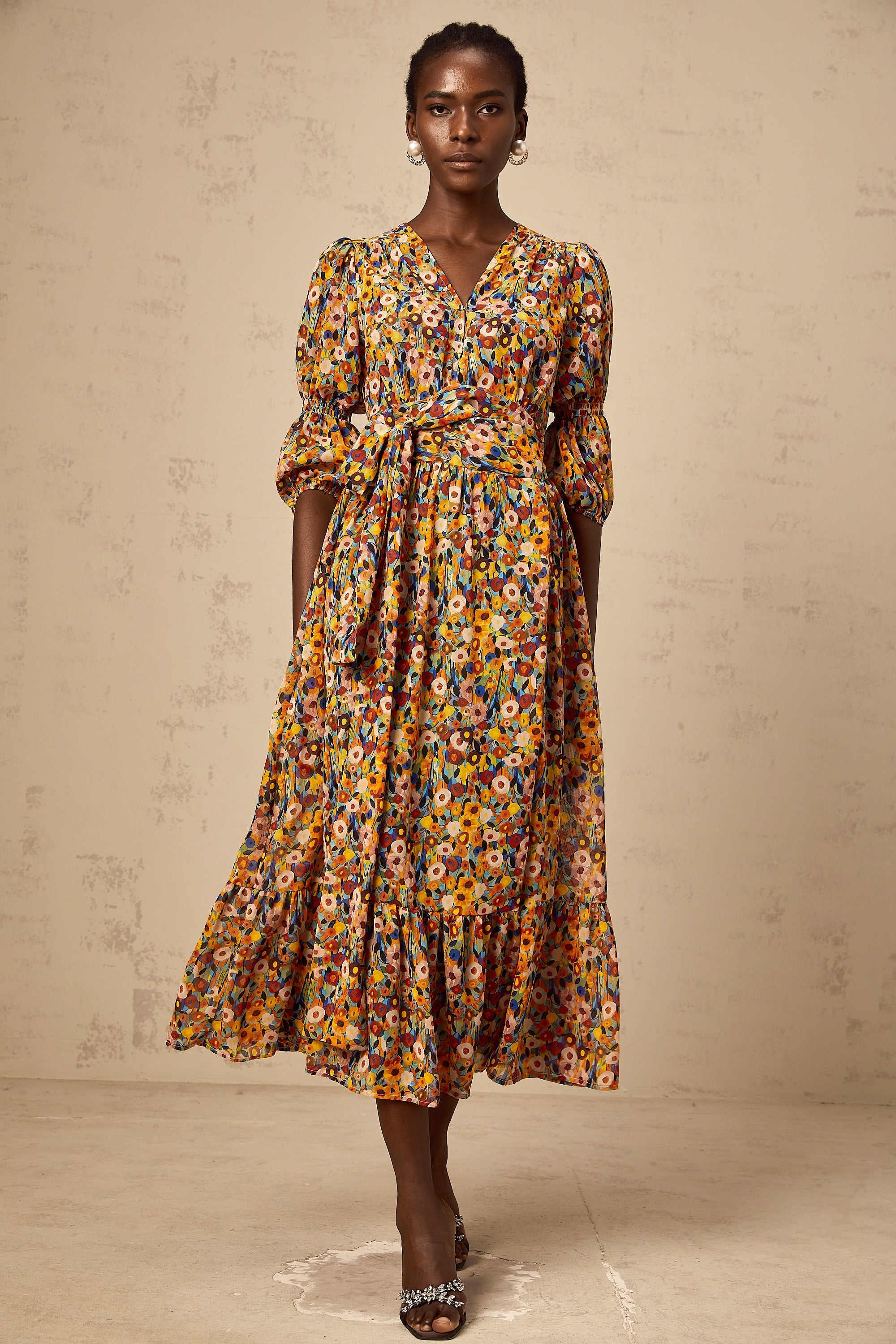 Éliane yellow V-neck floral-print midi dress
