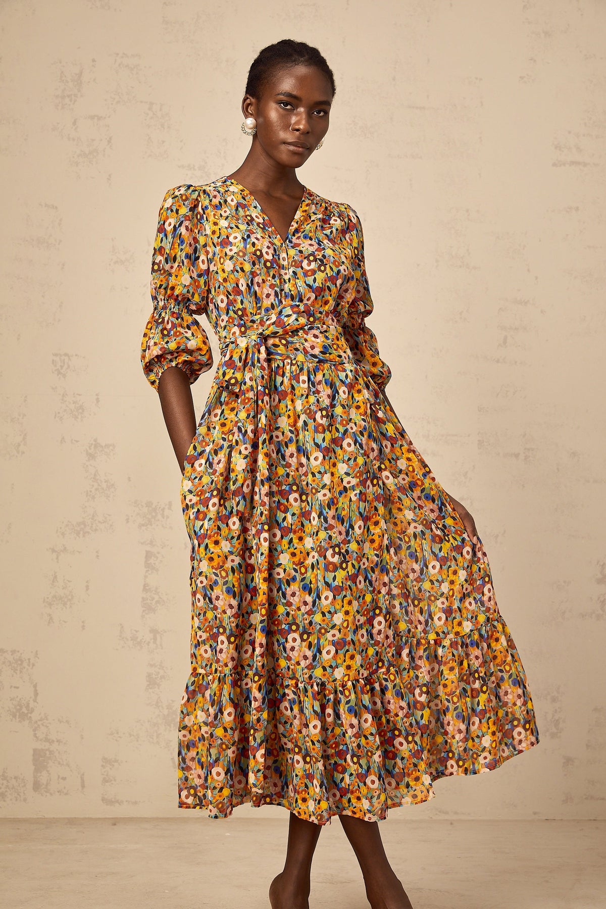 Éliane yellow V-neck floral-print midi dress