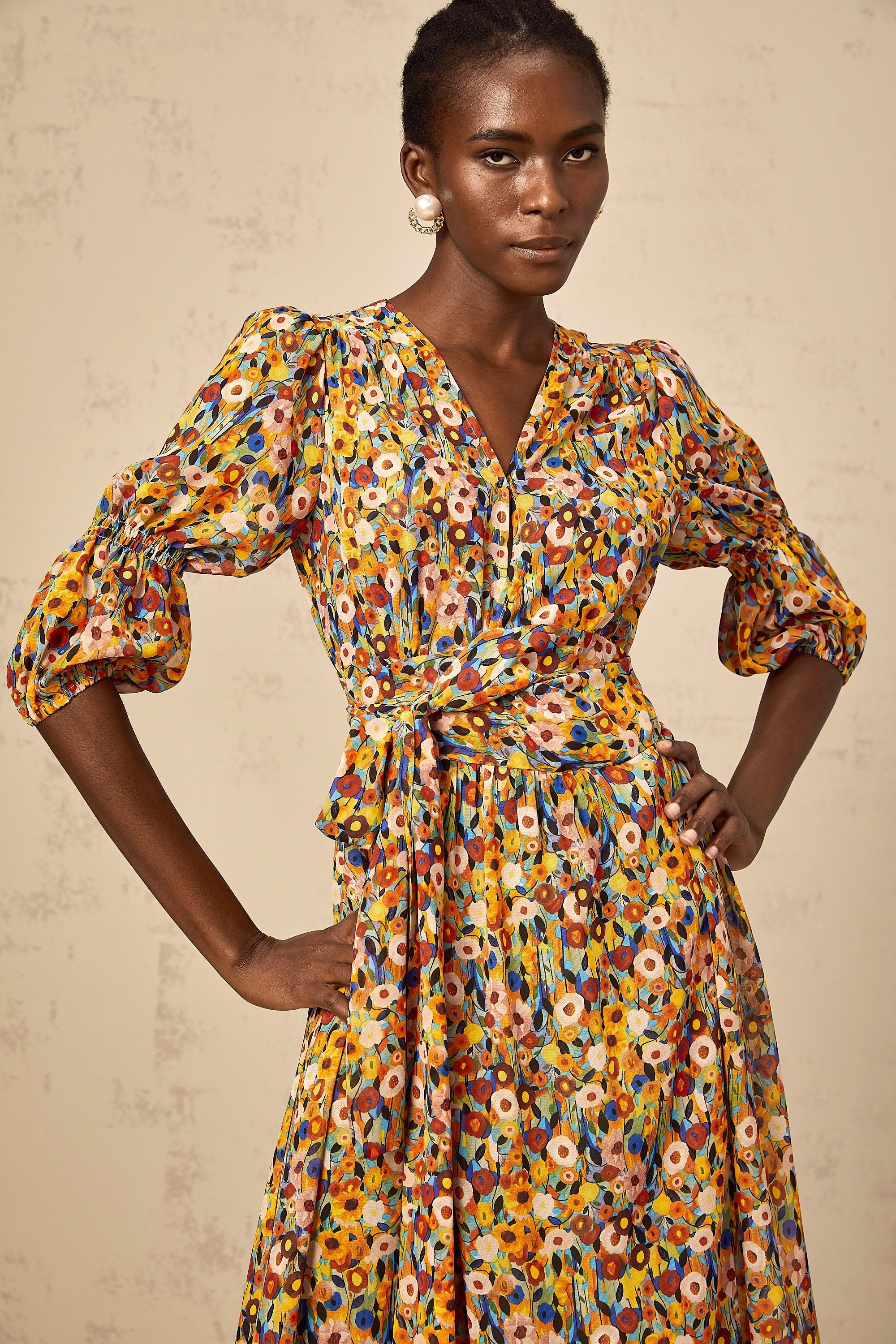 Éliane yellow V-neck floral-print midi dress