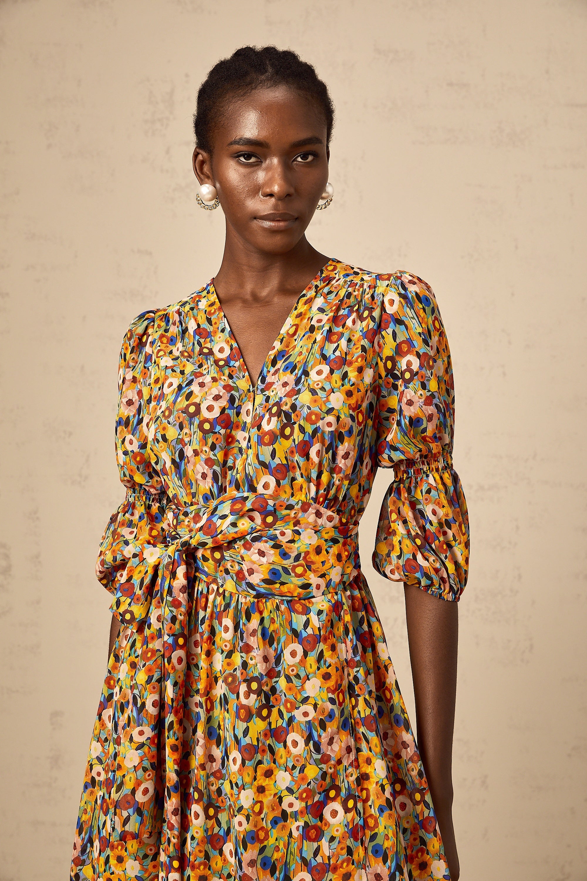 Éliane yellow V-neck floral-print midi dress
