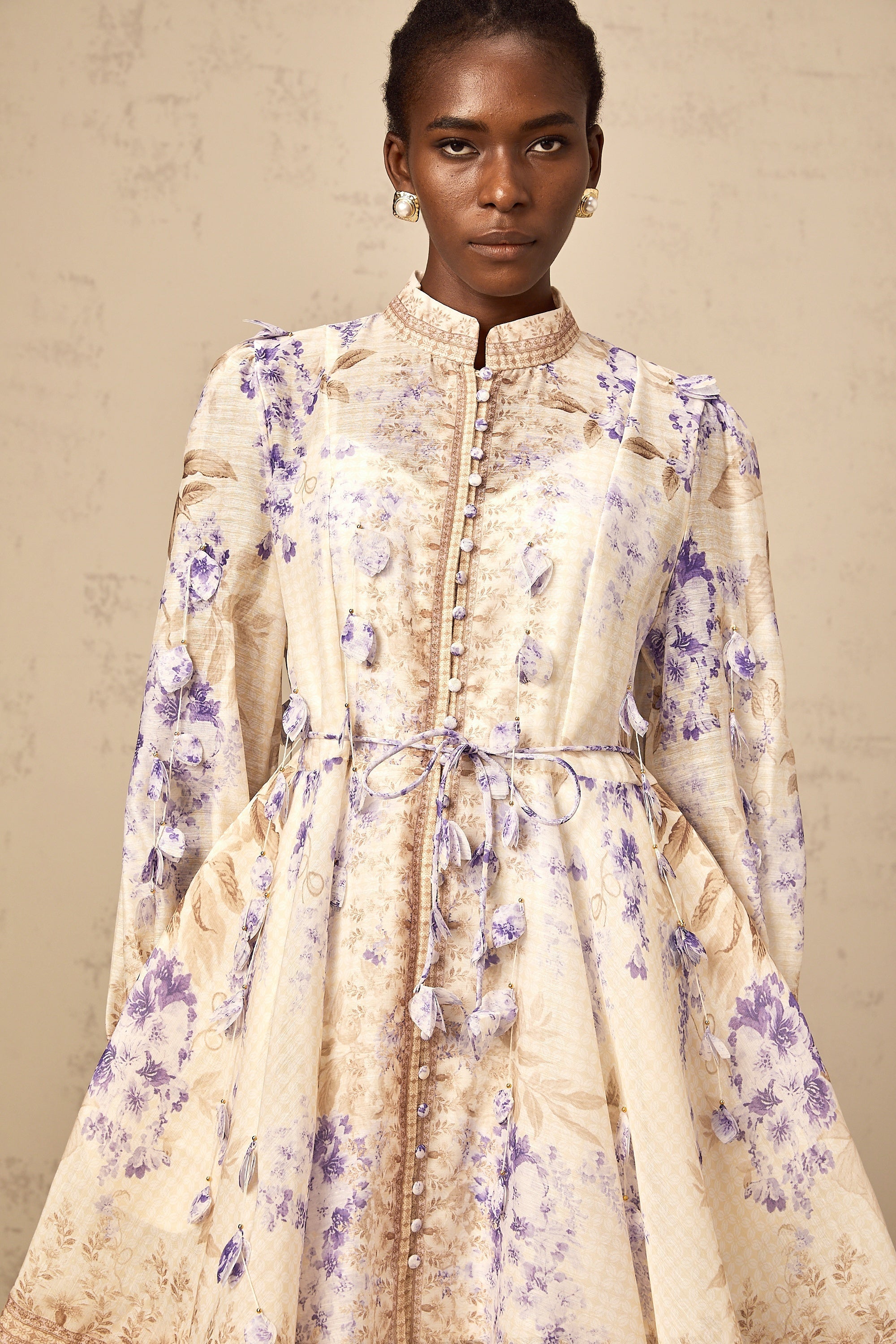 Amélie petal-detail floral-print mini dress in Neutrals