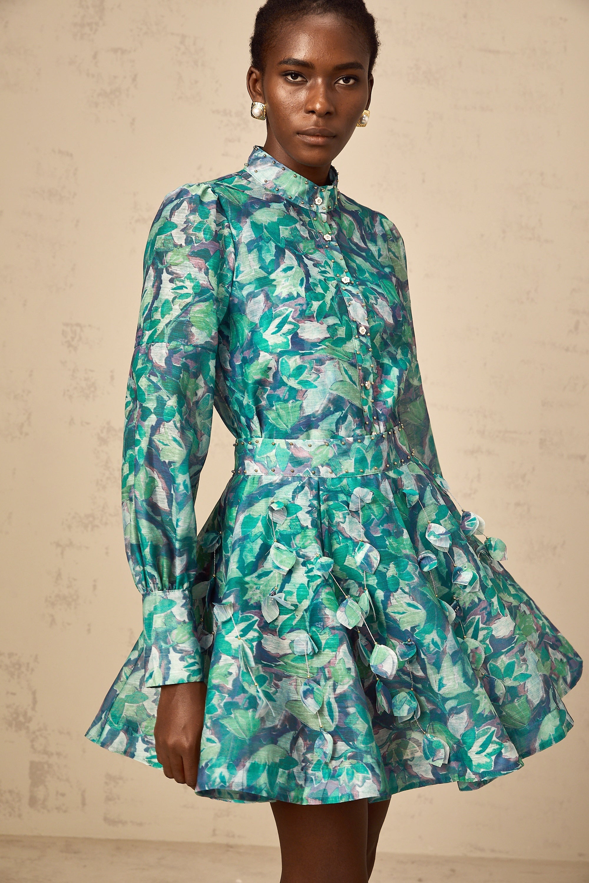 Véronique green 3d-petal blouse & skirt matching set