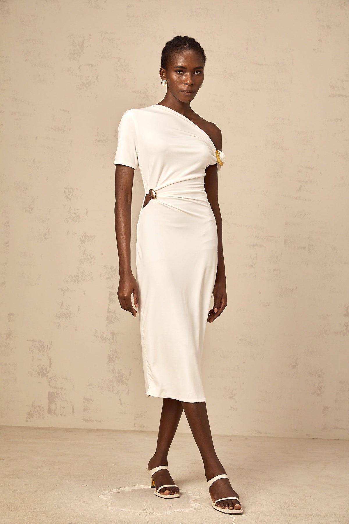 Béryl white asymmetrical buckle midi dress