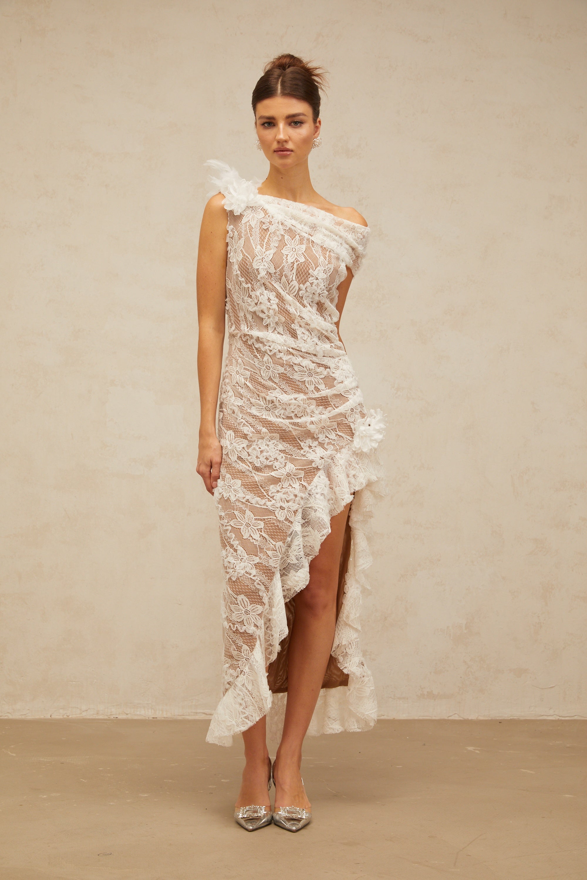 Suzanne white asymmetrical floral-lace midi dress