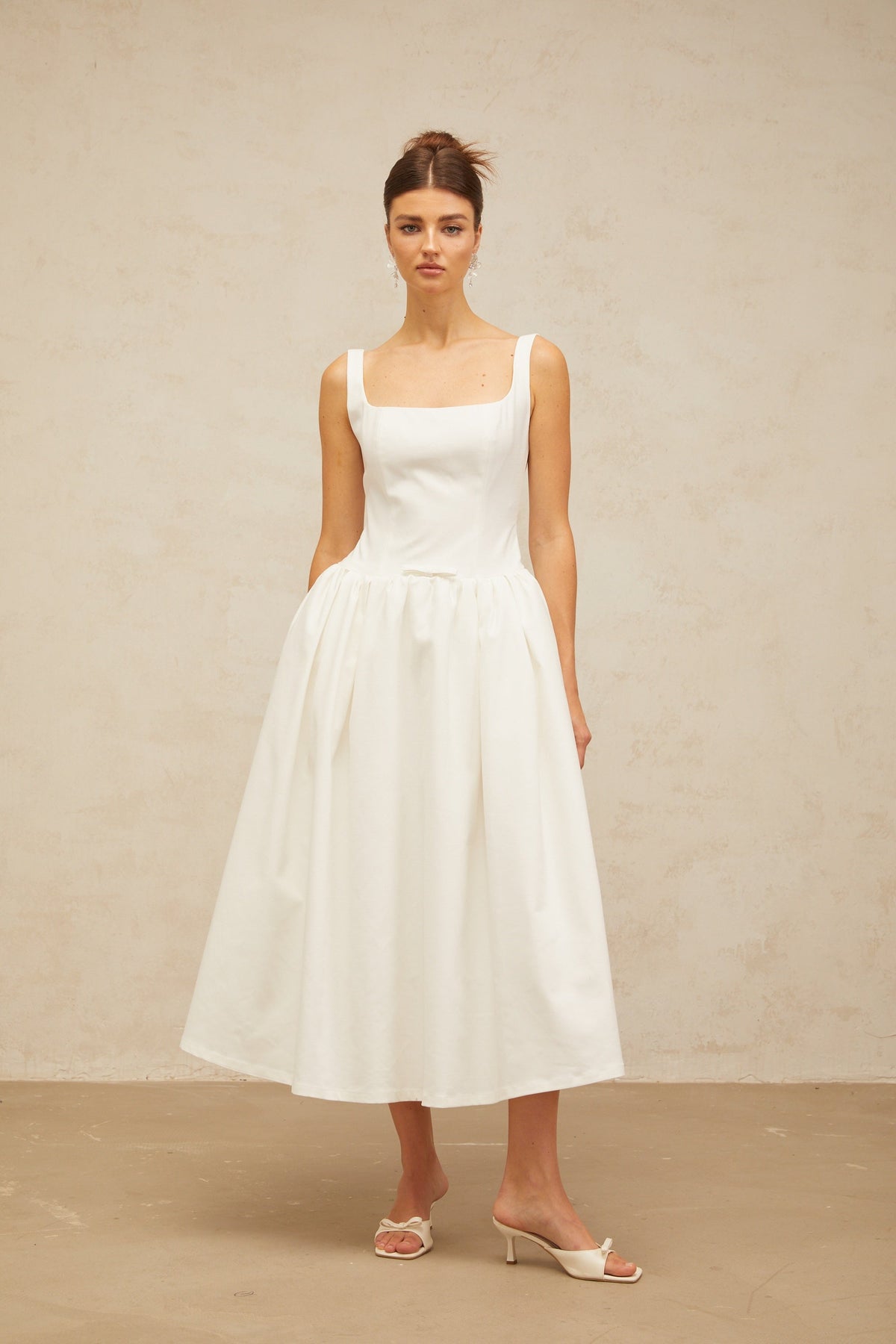 Perrine white bowknot flounce midi dress