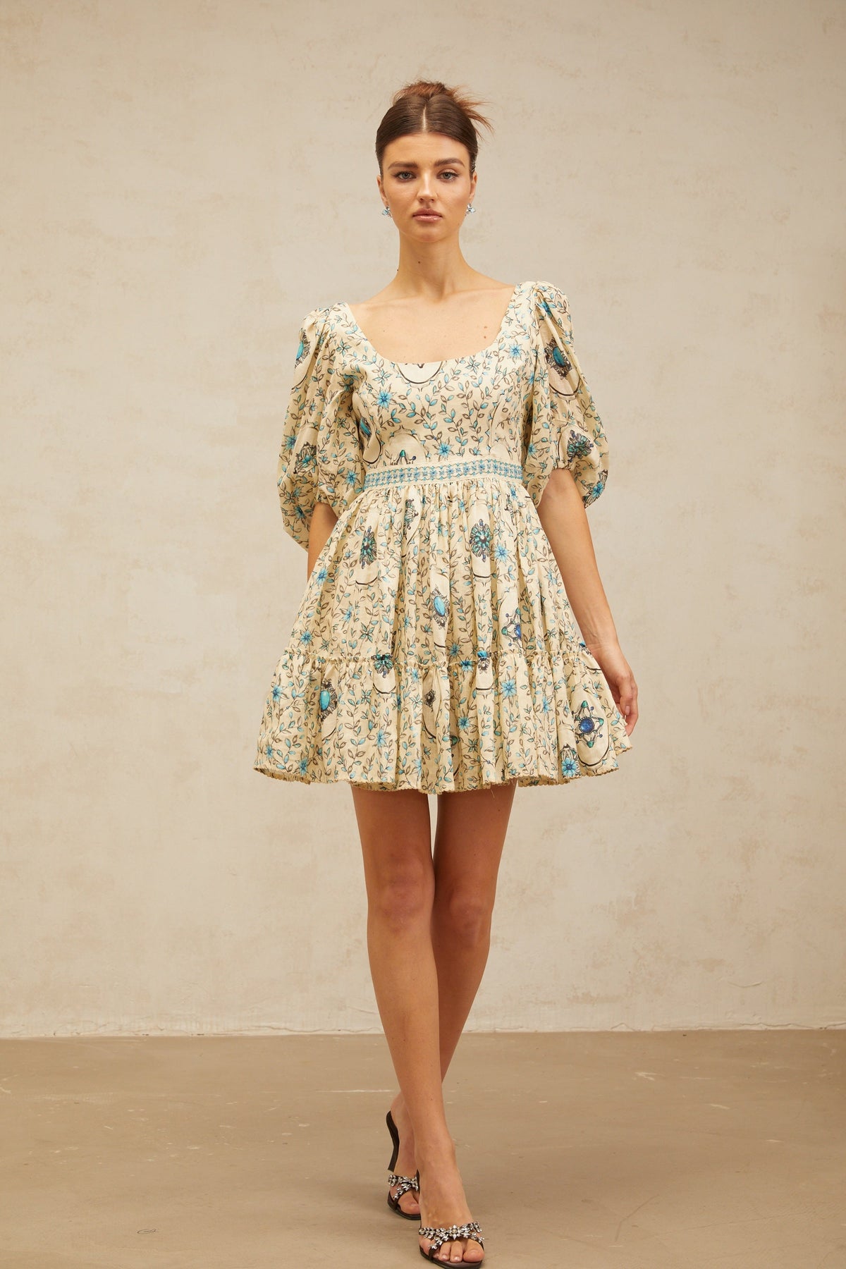 Odette neutrals floral-print pleated mini dress