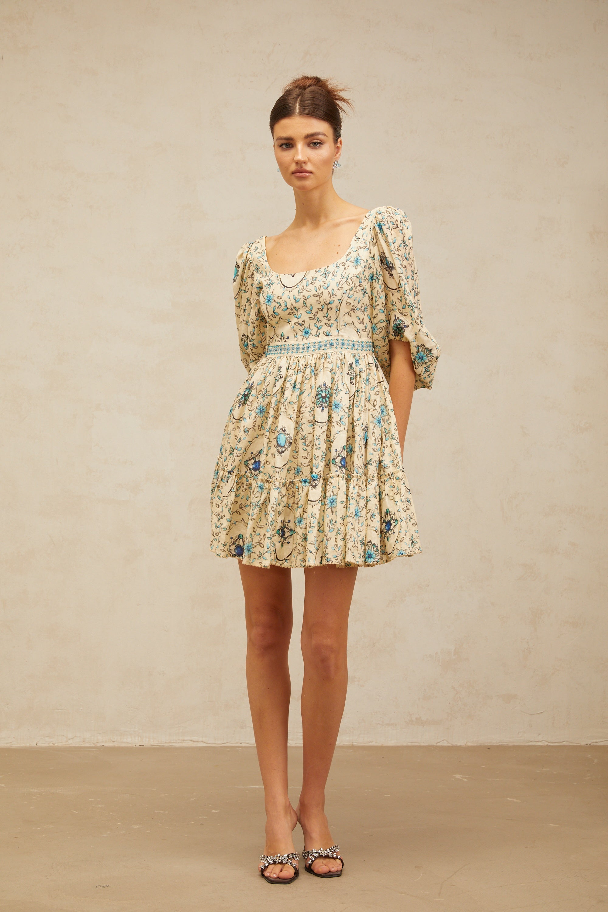 Odette neutrals floral-print pleated mini dress