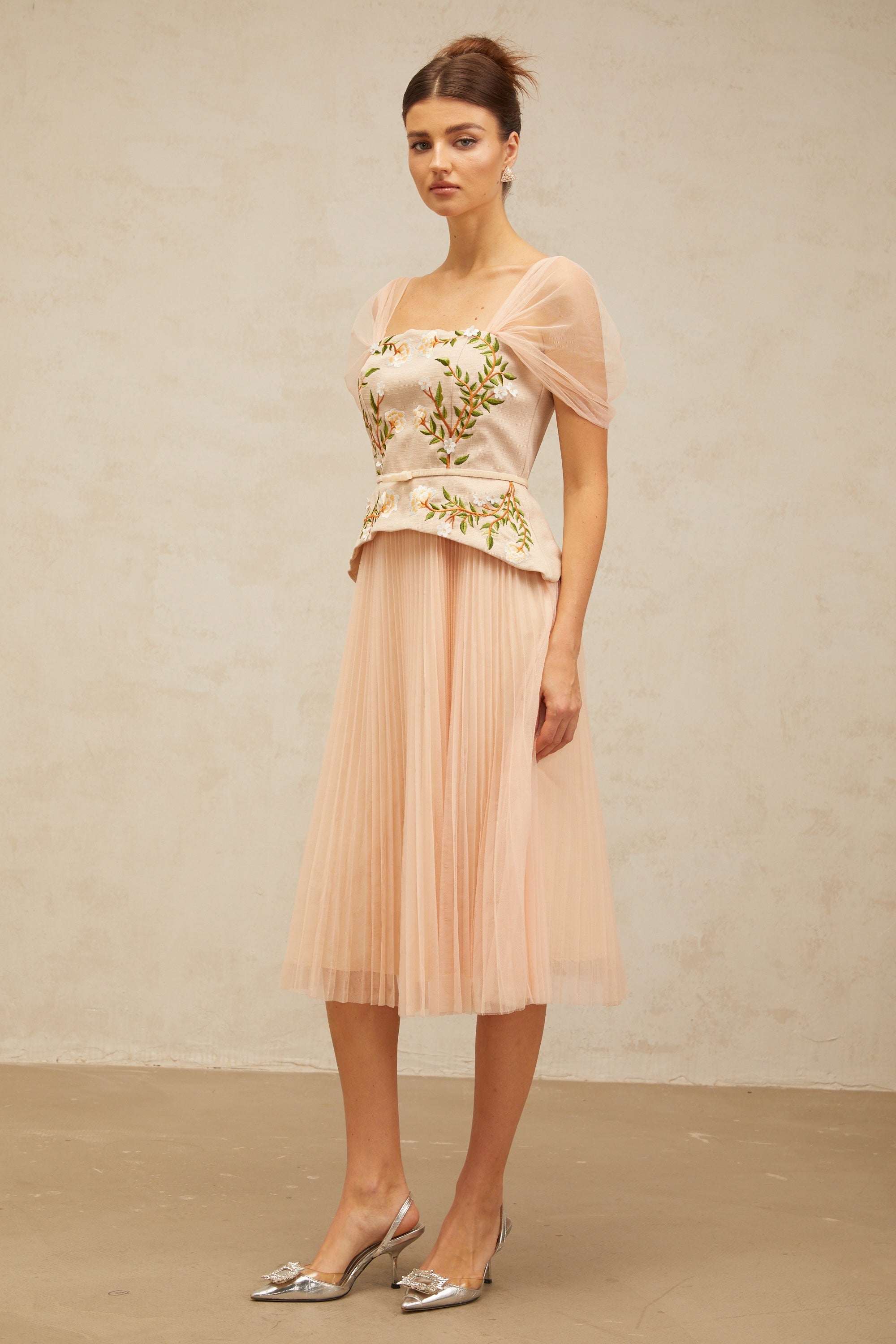 Anaëlle pink-beige flower-embroidered tulle midi dress