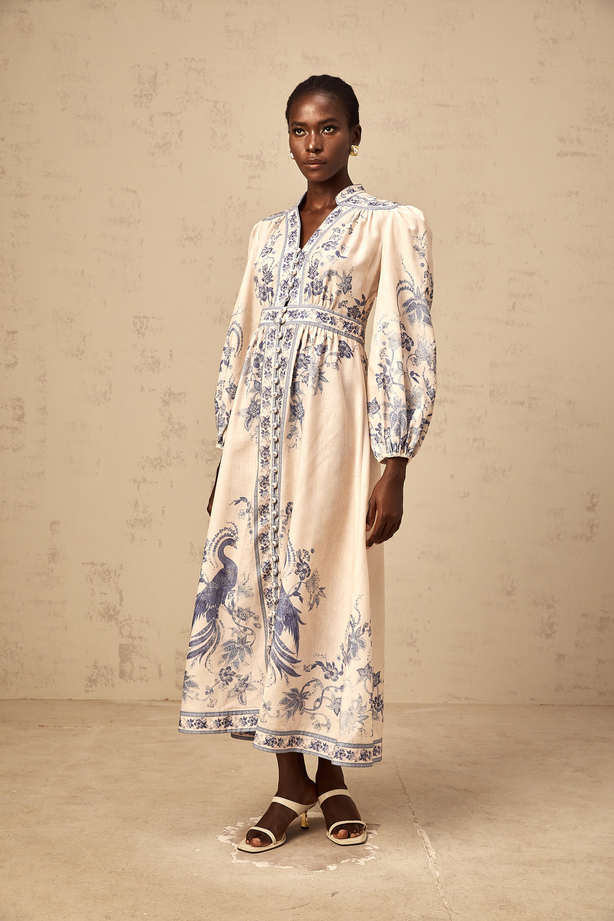 Yseut neutrals totemic-print midi dress