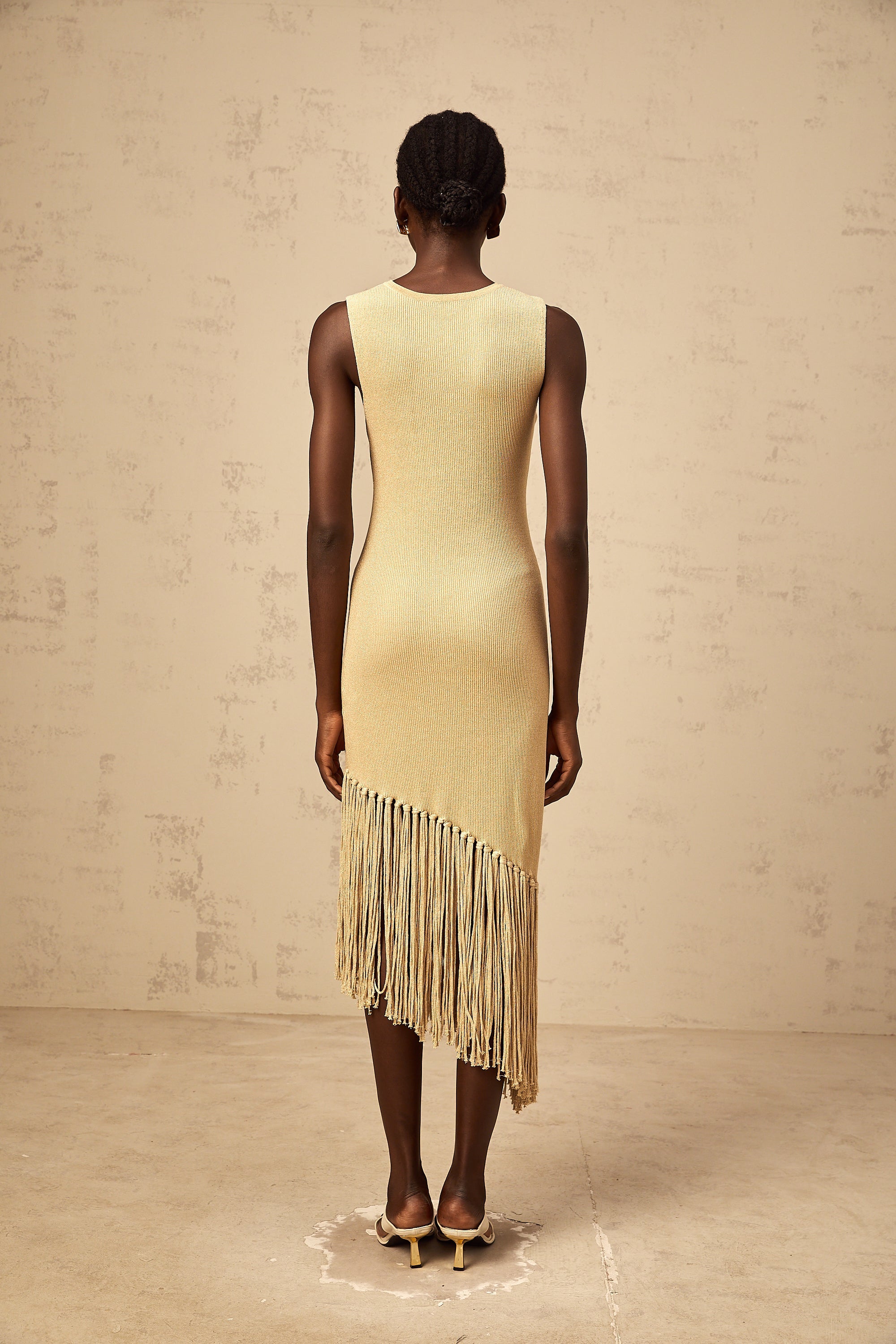 Yseult neutrals asymmetrical-fringe knitted midi dress