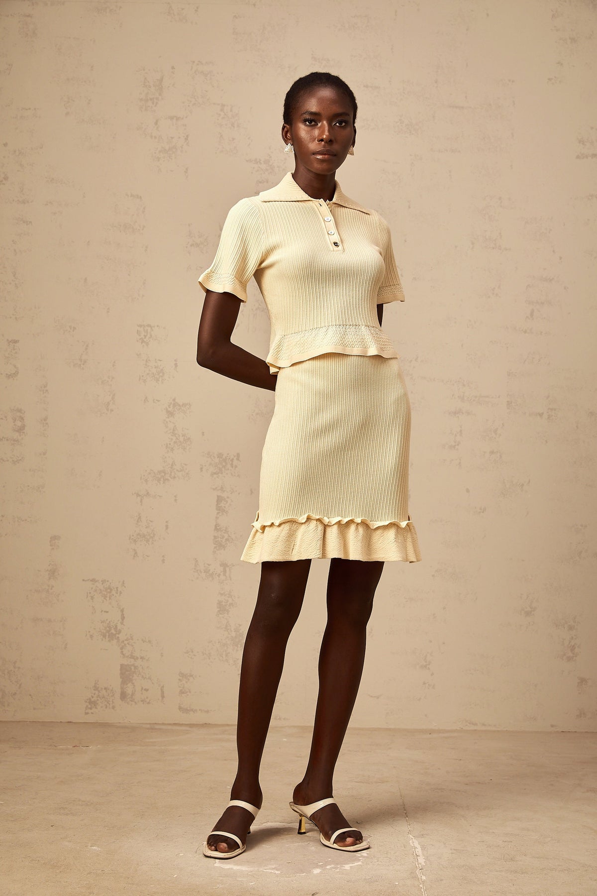 Reine yellow ruffled ribbed-knit top & skirt matching set