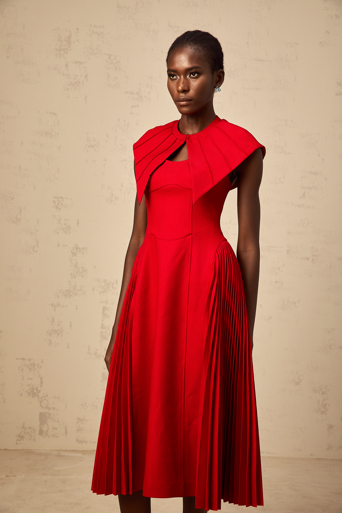 Amaryllis red cape-design pleated midi dress