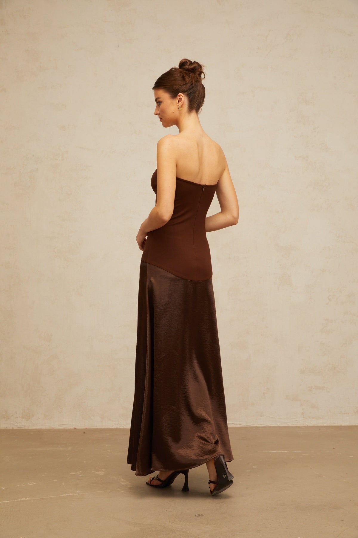 Blaise brown off-shoulder satin-panel maxi dress