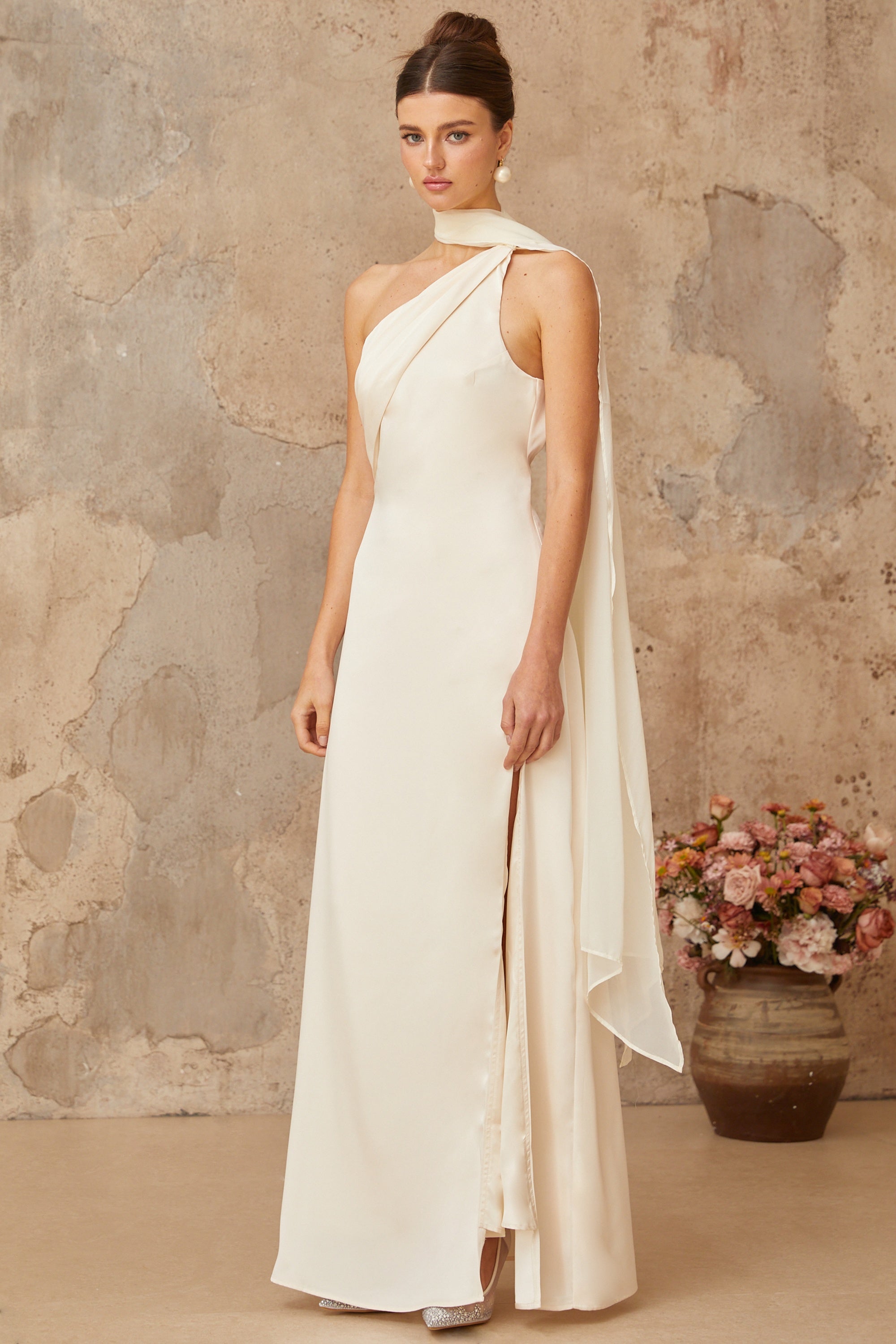 Thérèse white scarf-design satin maxi dress