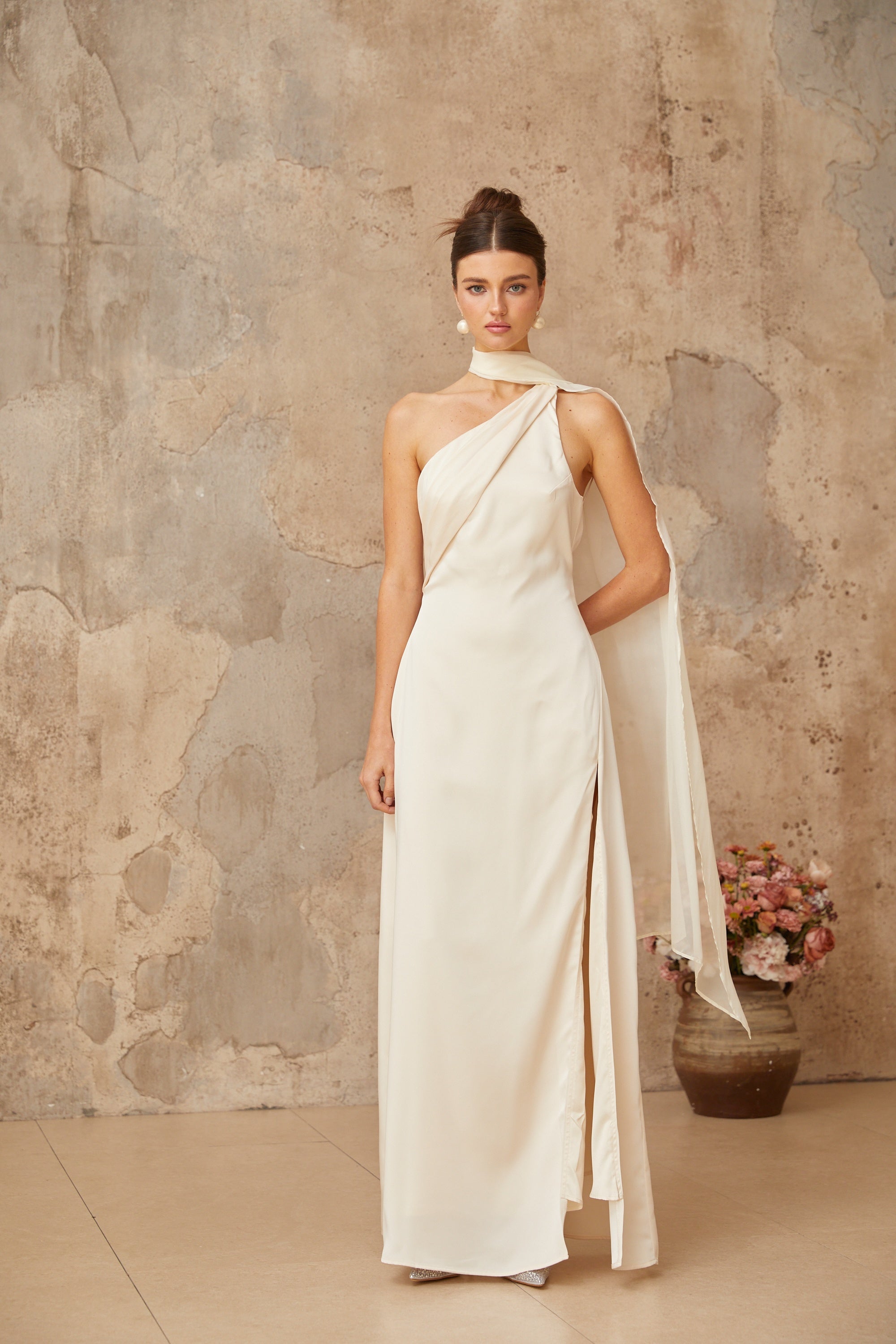 Thérèse white scarf-design satin maxi dress